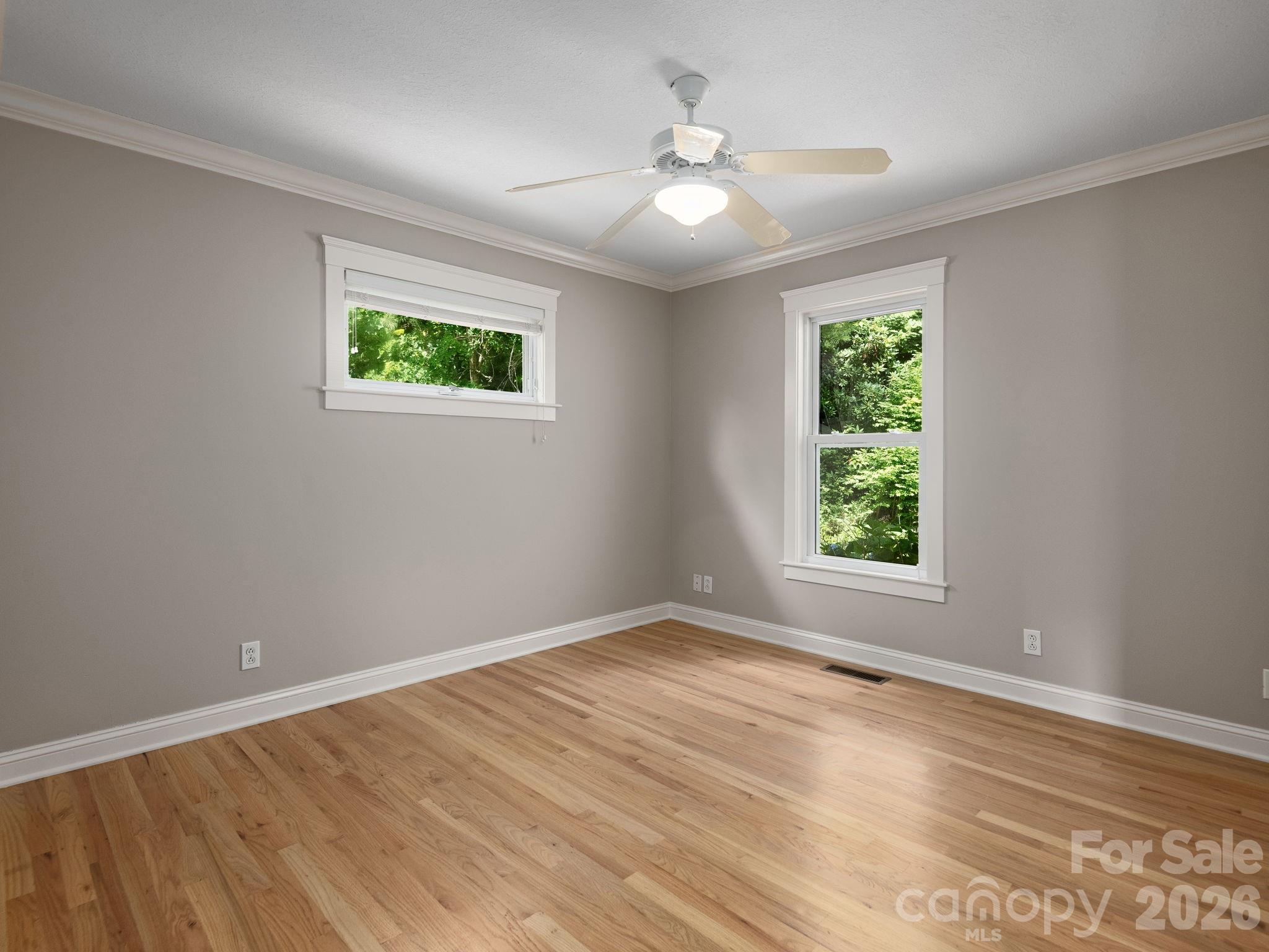 30 Apple Tree Way — Asheville
