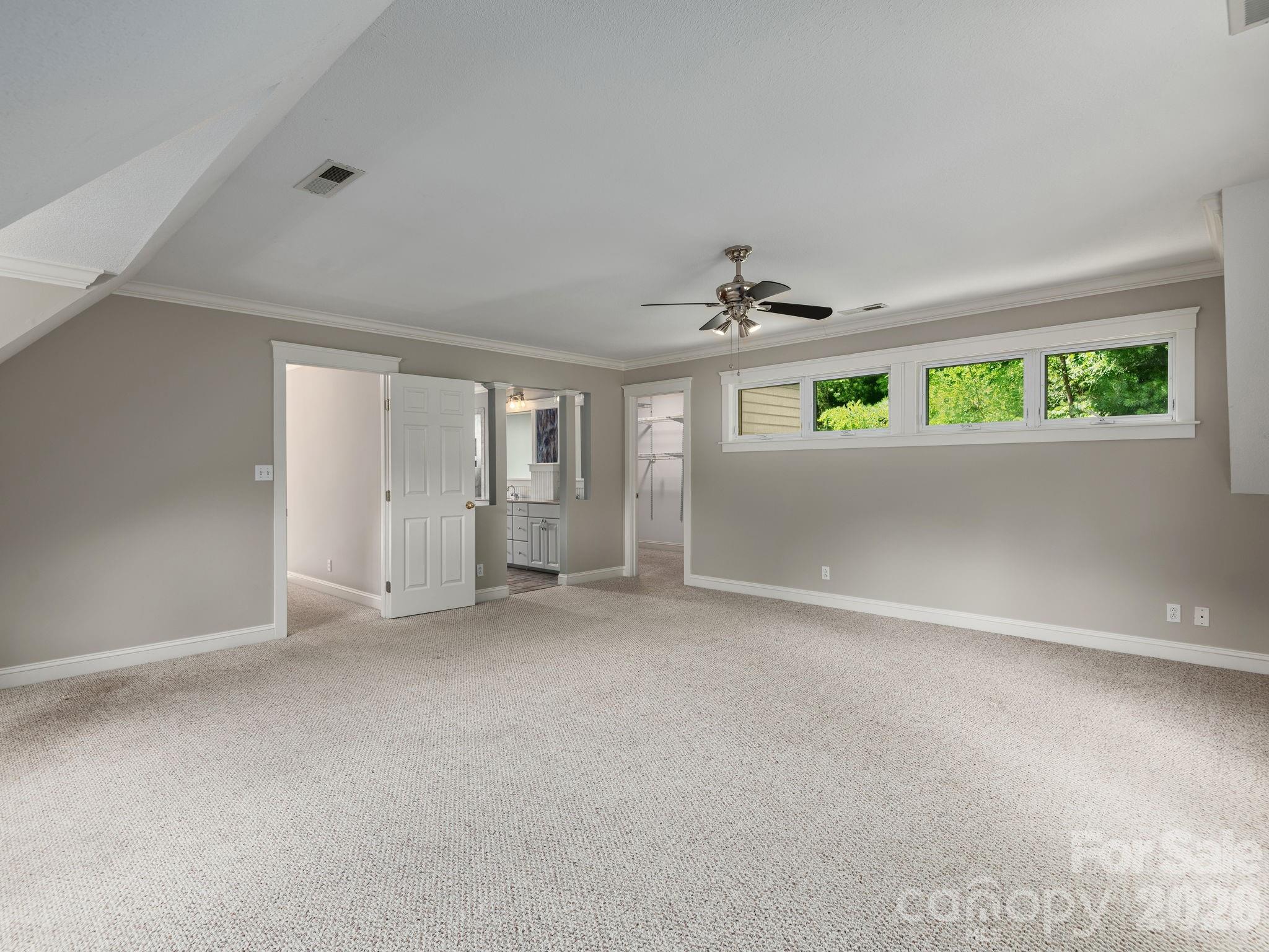 30 Apple Tree Way — Asheville