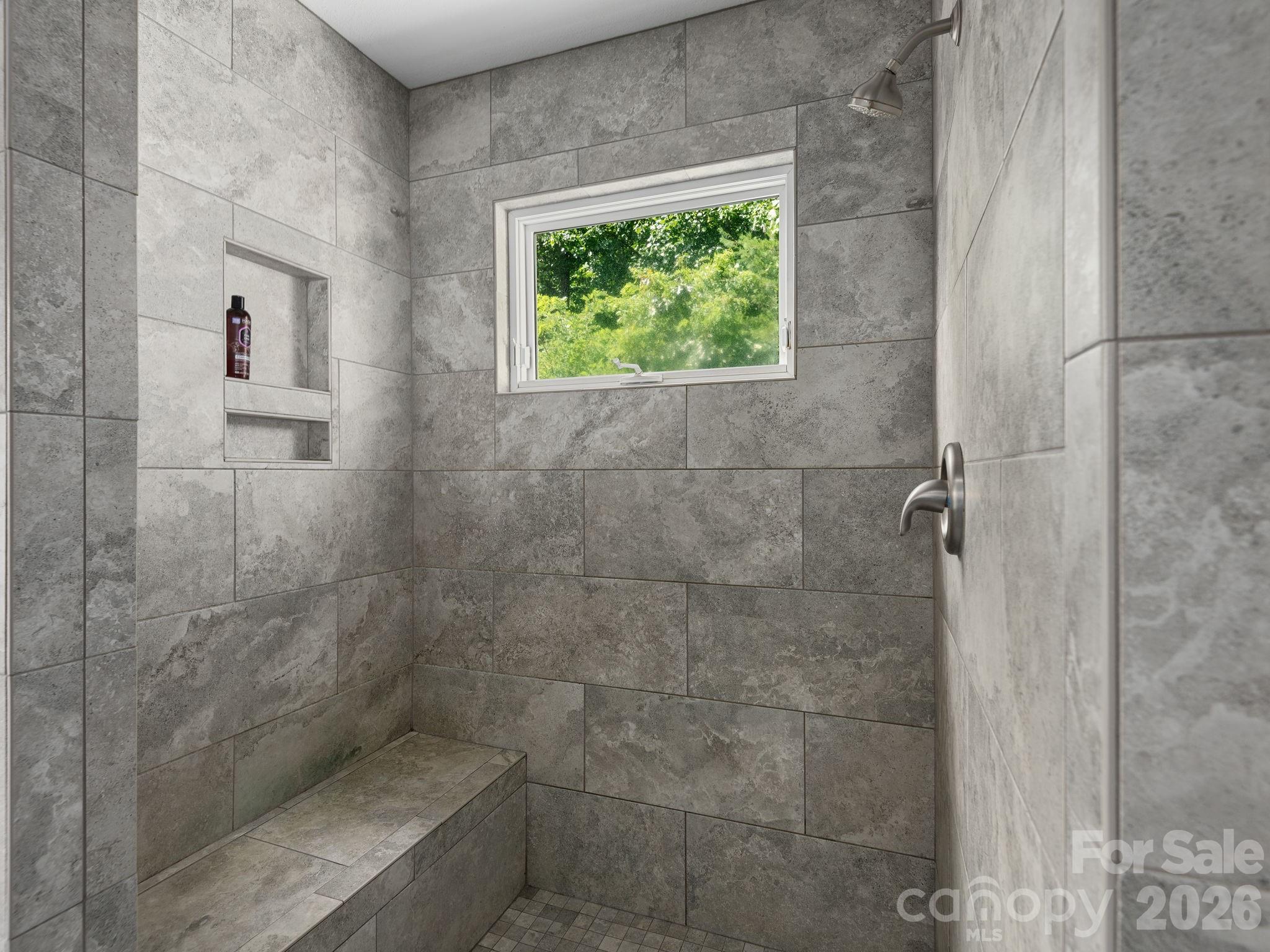 30 Apple Tree Way — Asheville