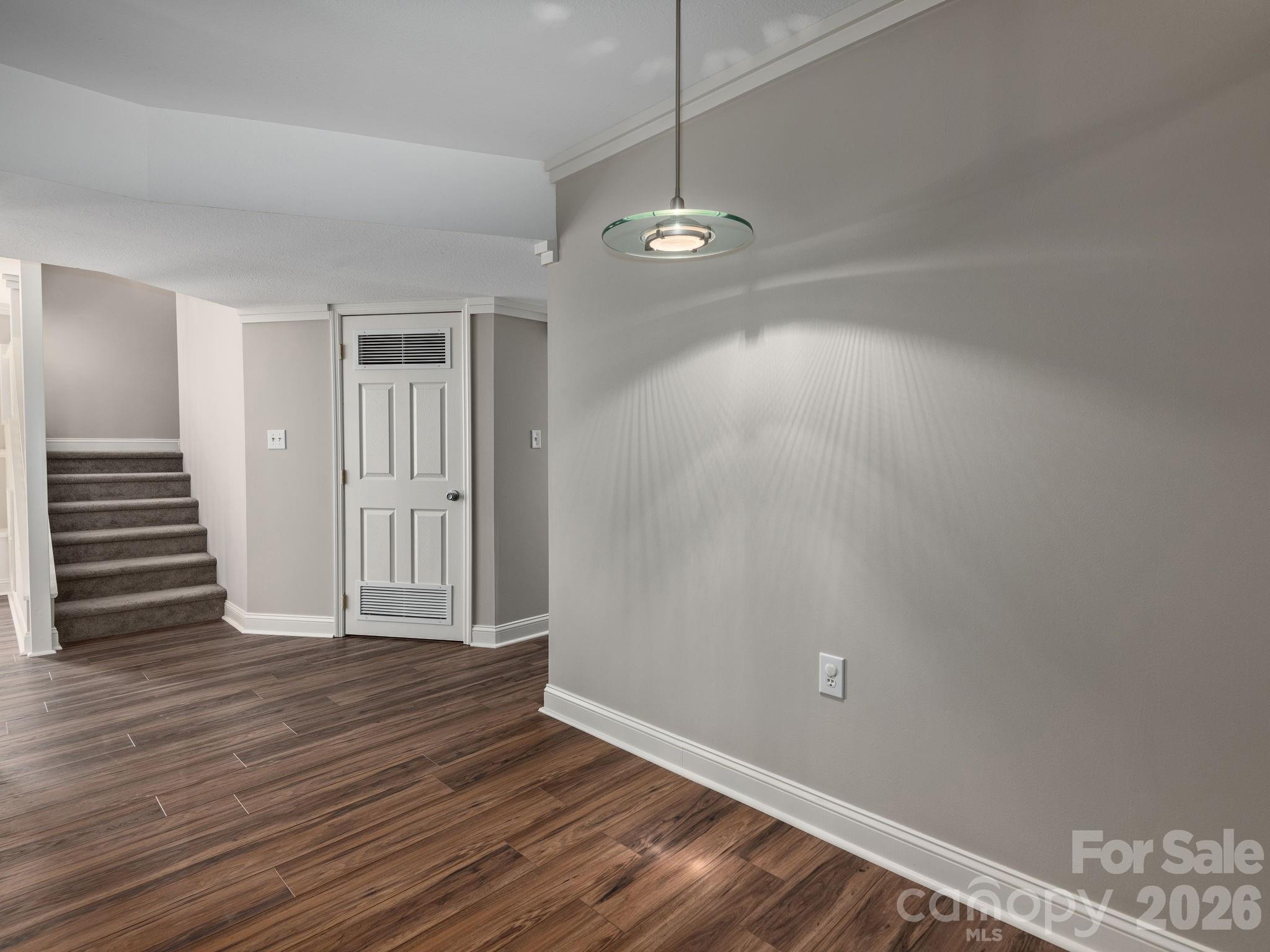 30 Apple Tree Way — Asheville