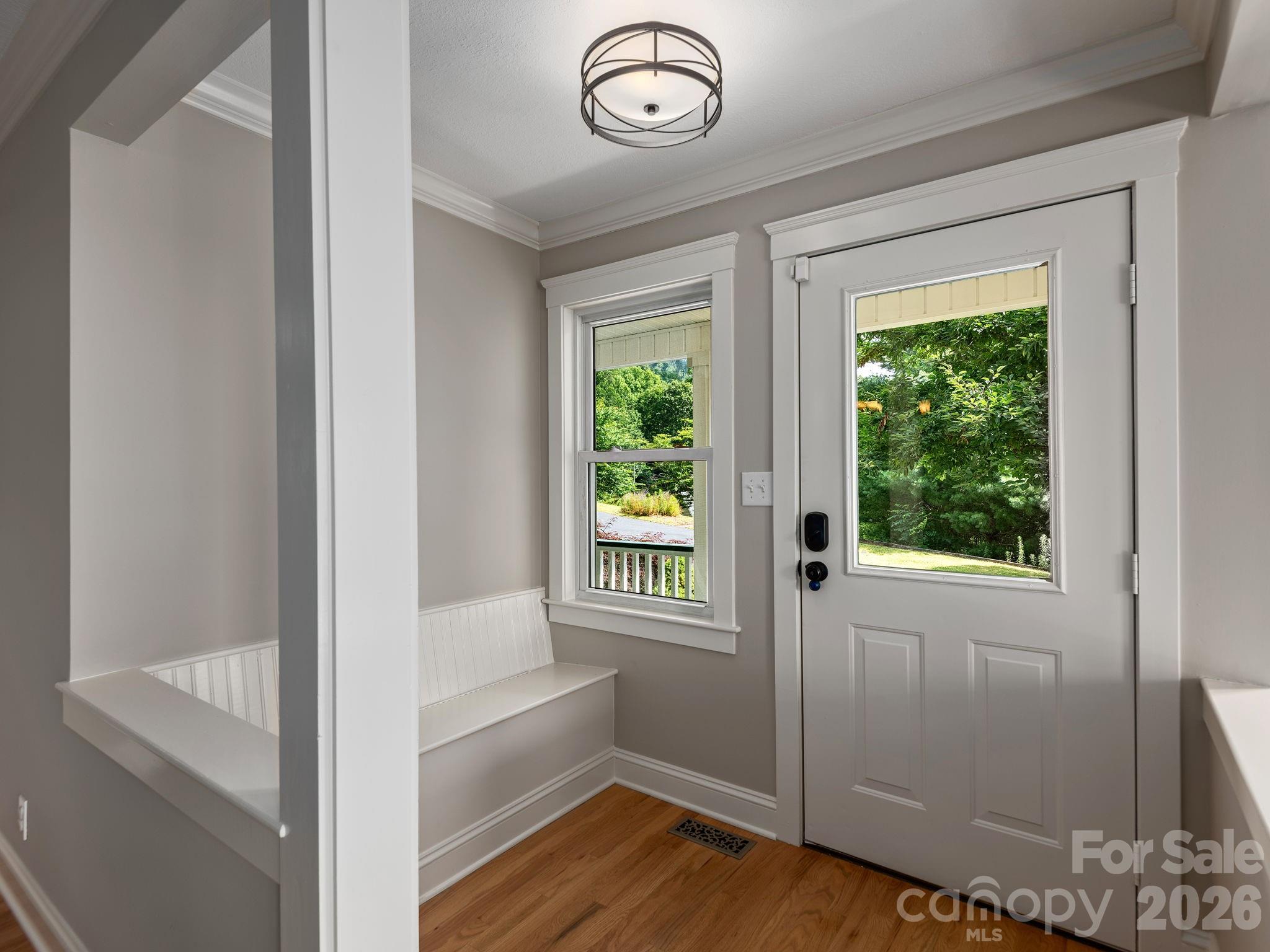 30 Apple Tree Way — Asheville