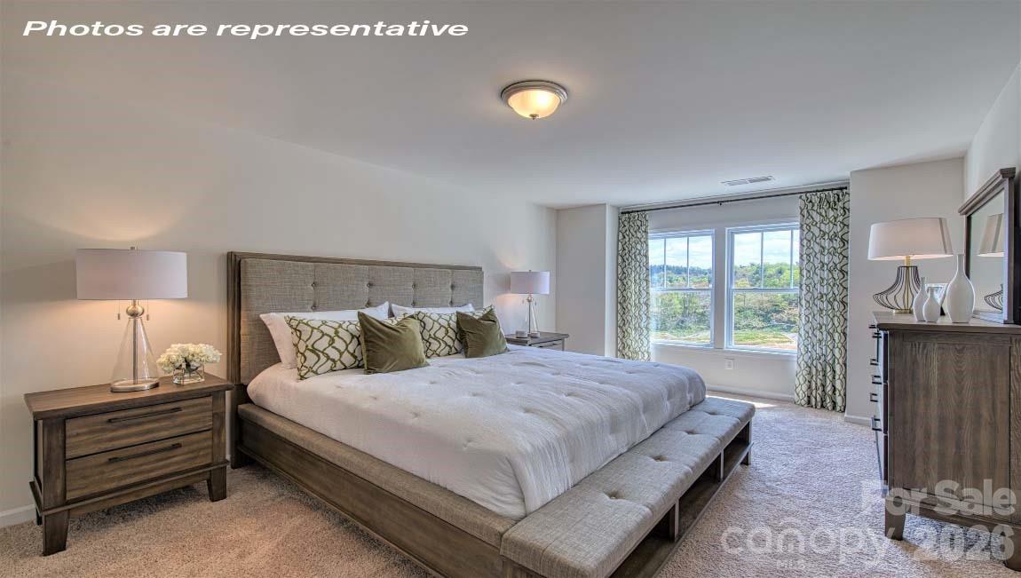 1233 White Birch Avenue — Huntersville