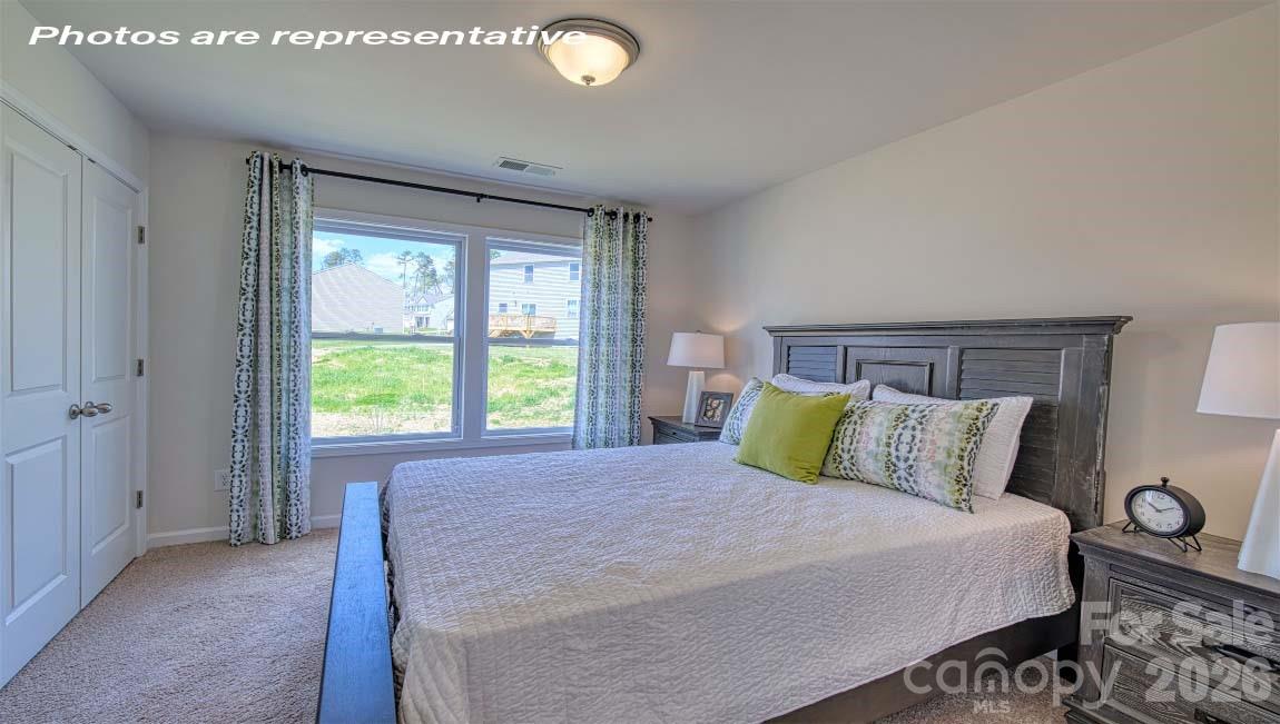 1233 White Birch Avenue — Huntersville