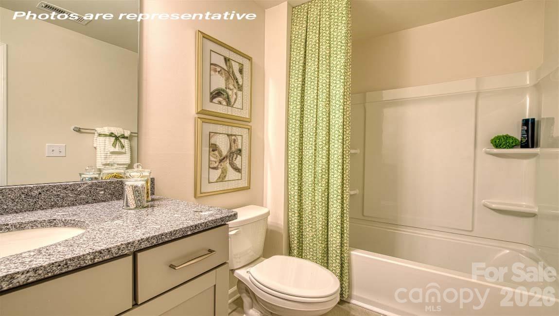 1233 White Birch Avenue — Huntersville