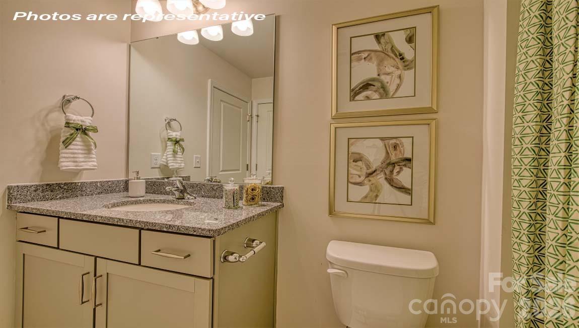 1233 White Birch Avenue — Huntersville