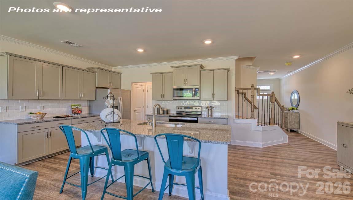 1233 White Birch Avenue — Huntersville