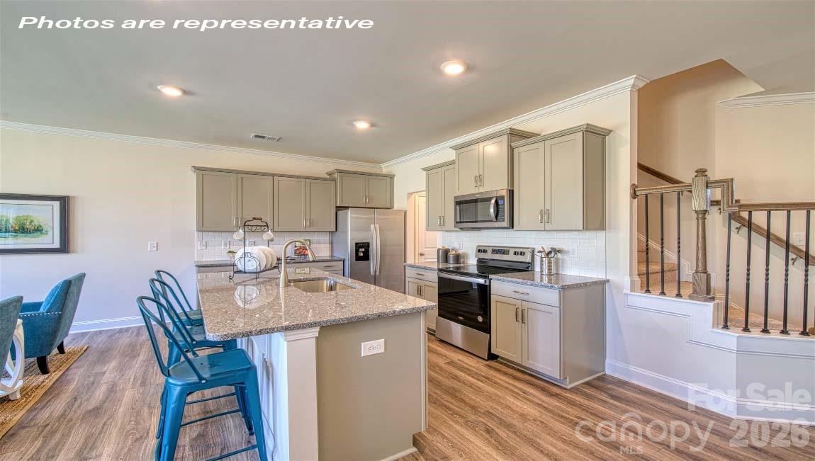 1233 White Birch Avenue — Huntersville