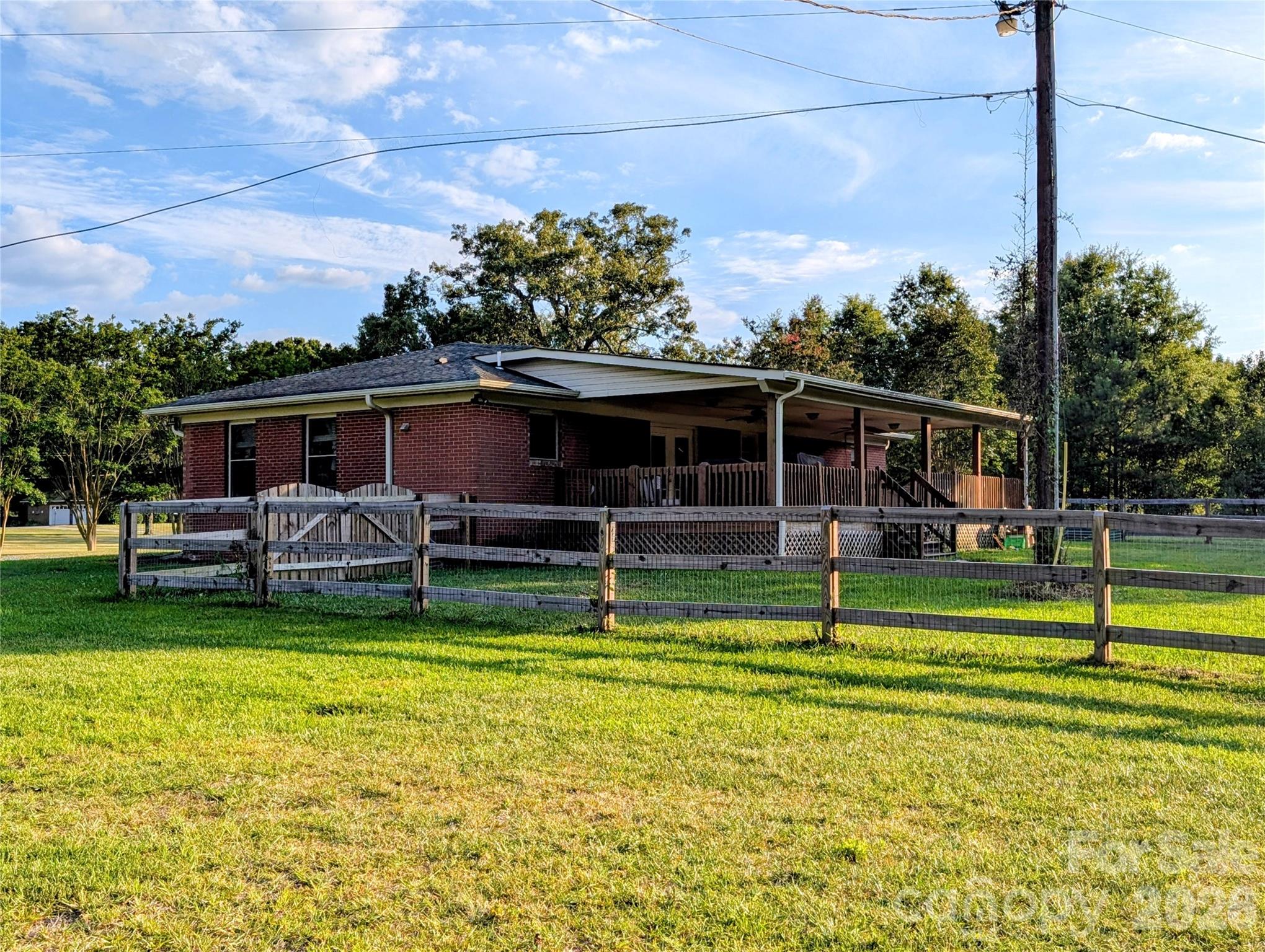 1812 Ruben Road — Monroe