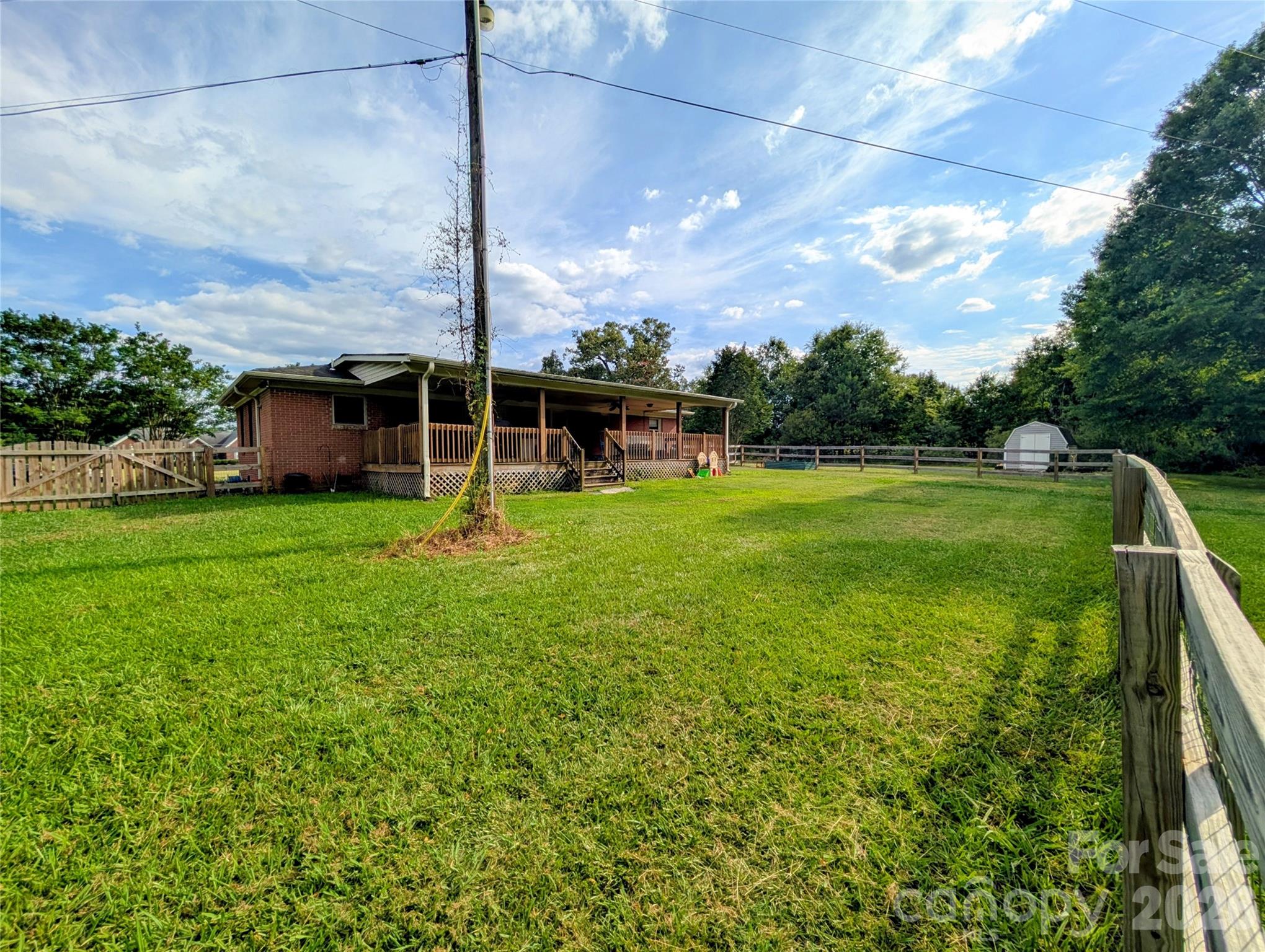 1812 Ruben Road — Monroe
