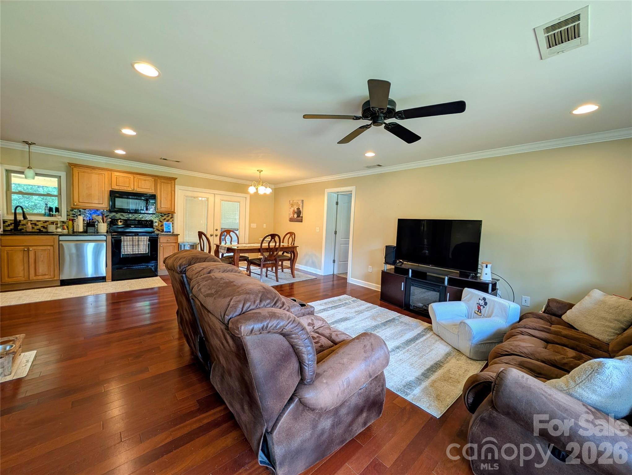 1812 Ruben Road — Monroe