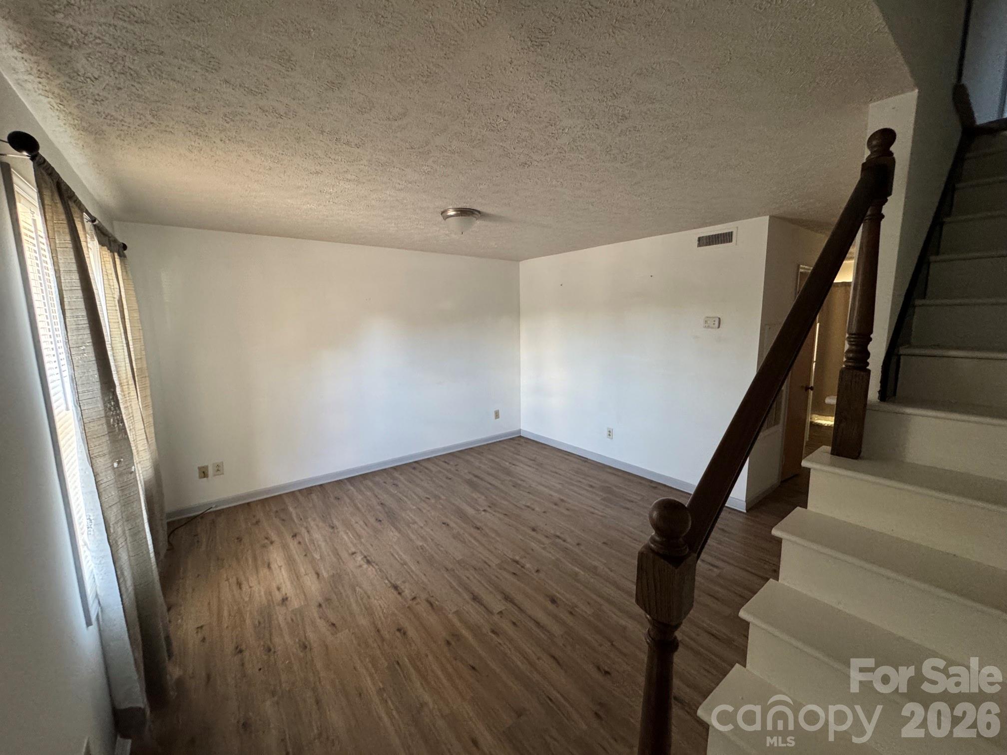 224 14th Avenue SE #D — Hickory