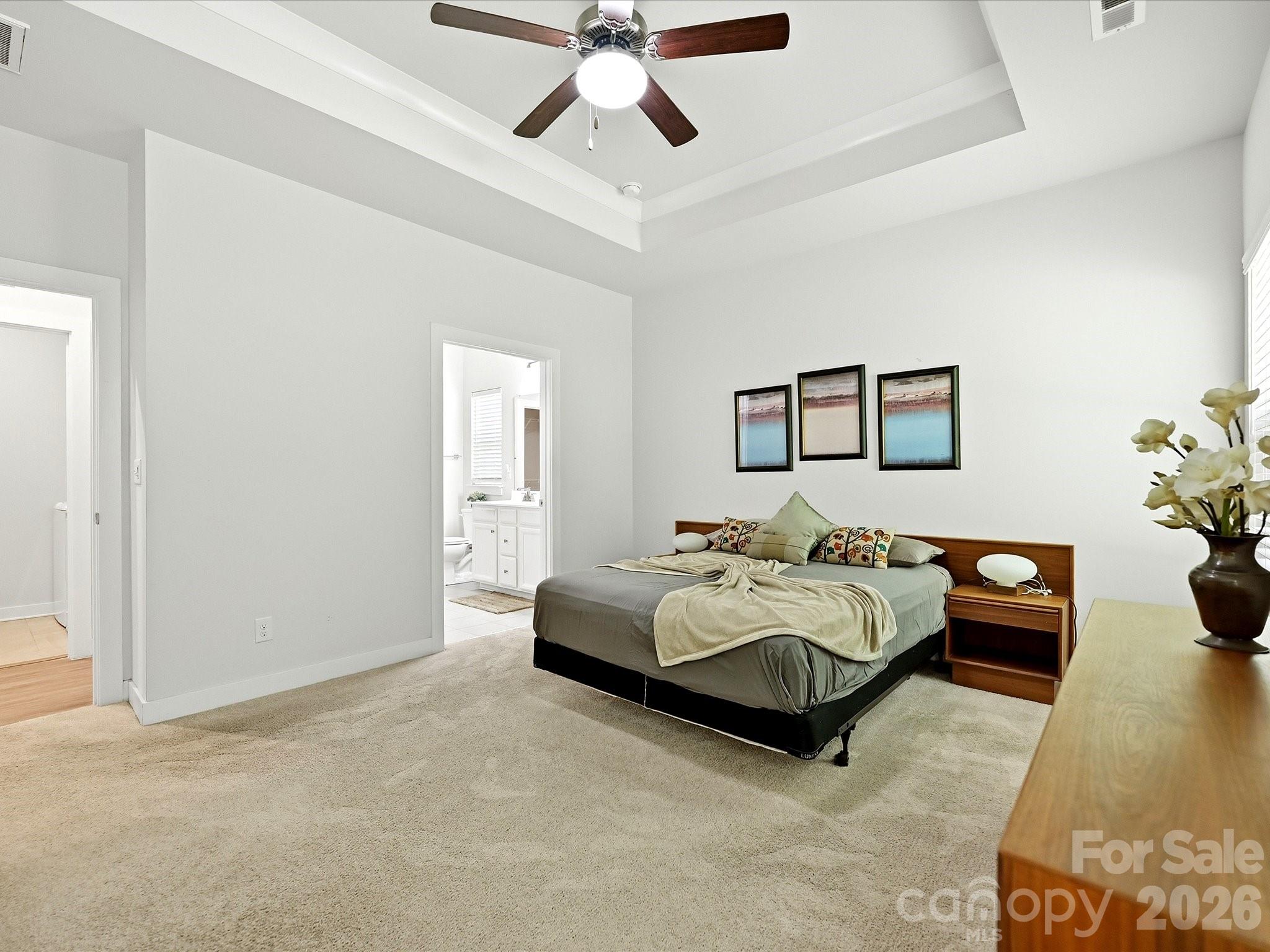10038 Lilac Court — Charlotte