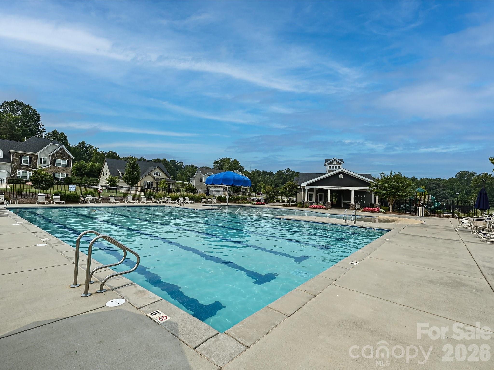 10038 Lilac Court — Charlotte