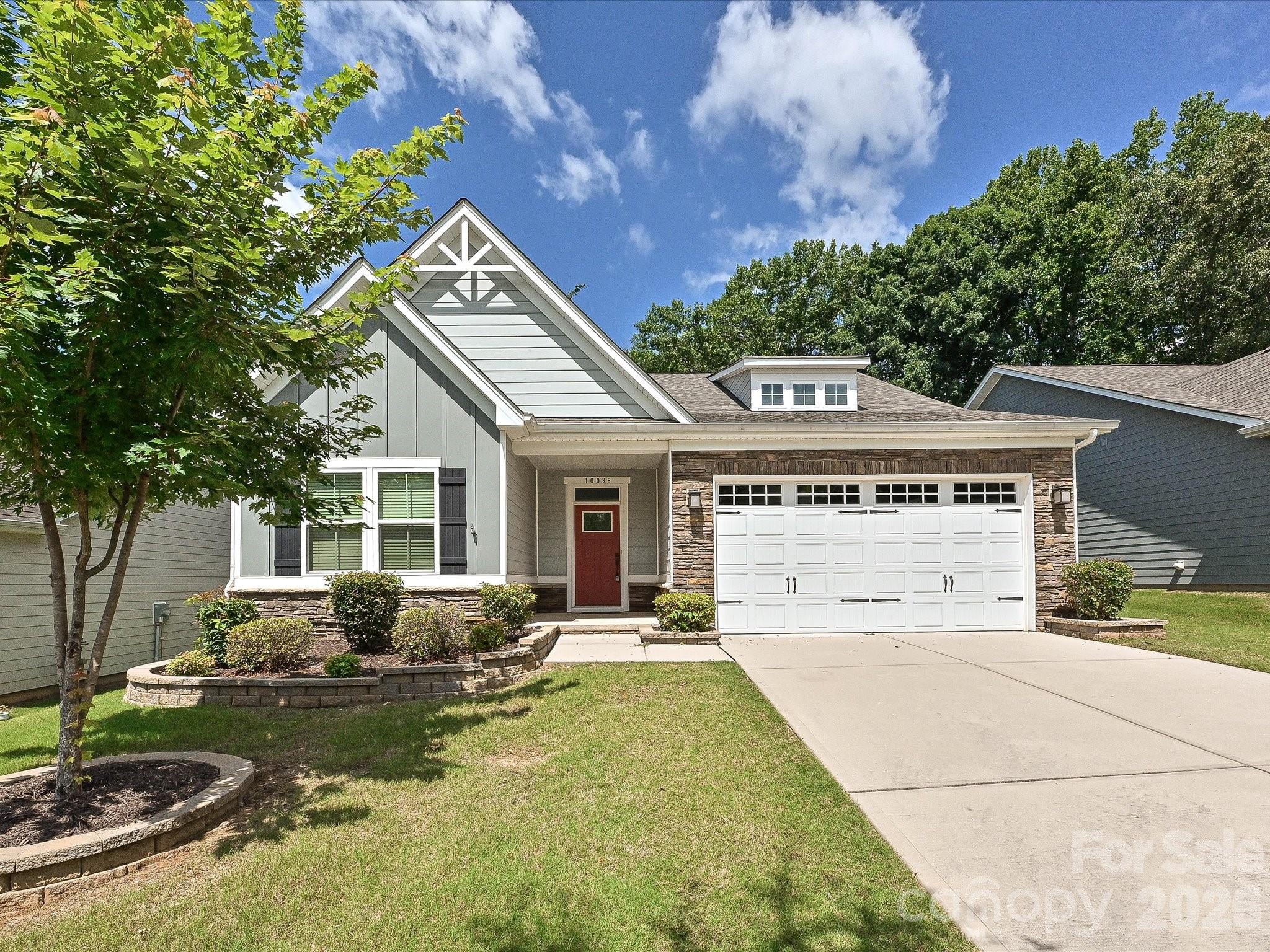 10038 Lilac Court — Charlotte