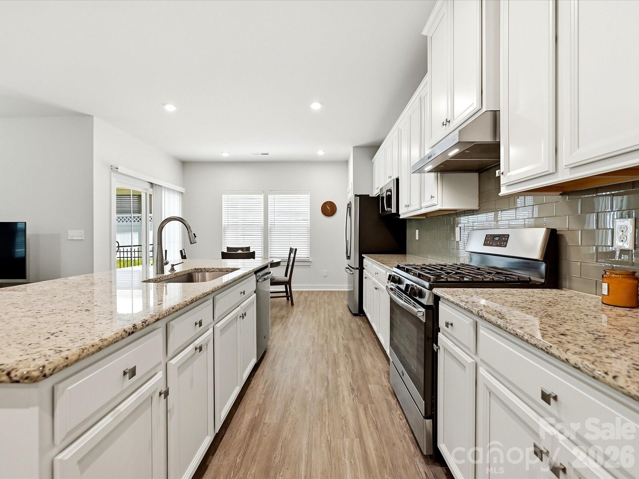 10038 Lilac Court — Charlotte