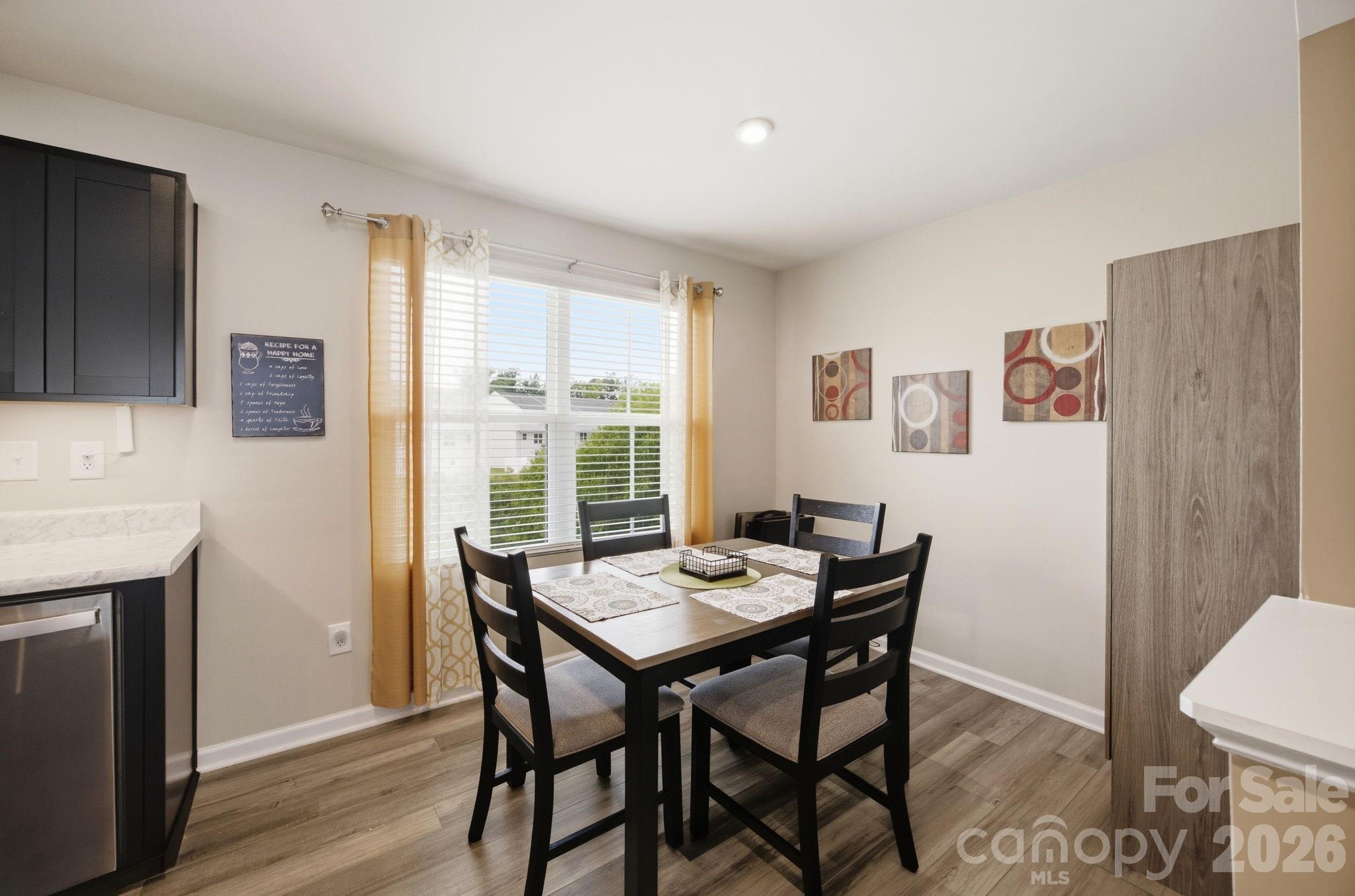 6121 Cutwater Circle — Charlotte