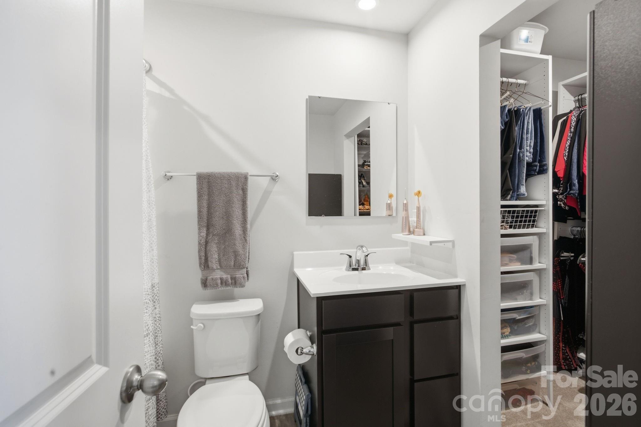 6121 Cutwater Circle — Charlotte