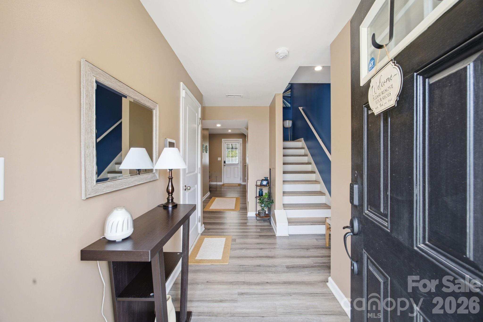 6121 Cutwater Circle — Charlotte