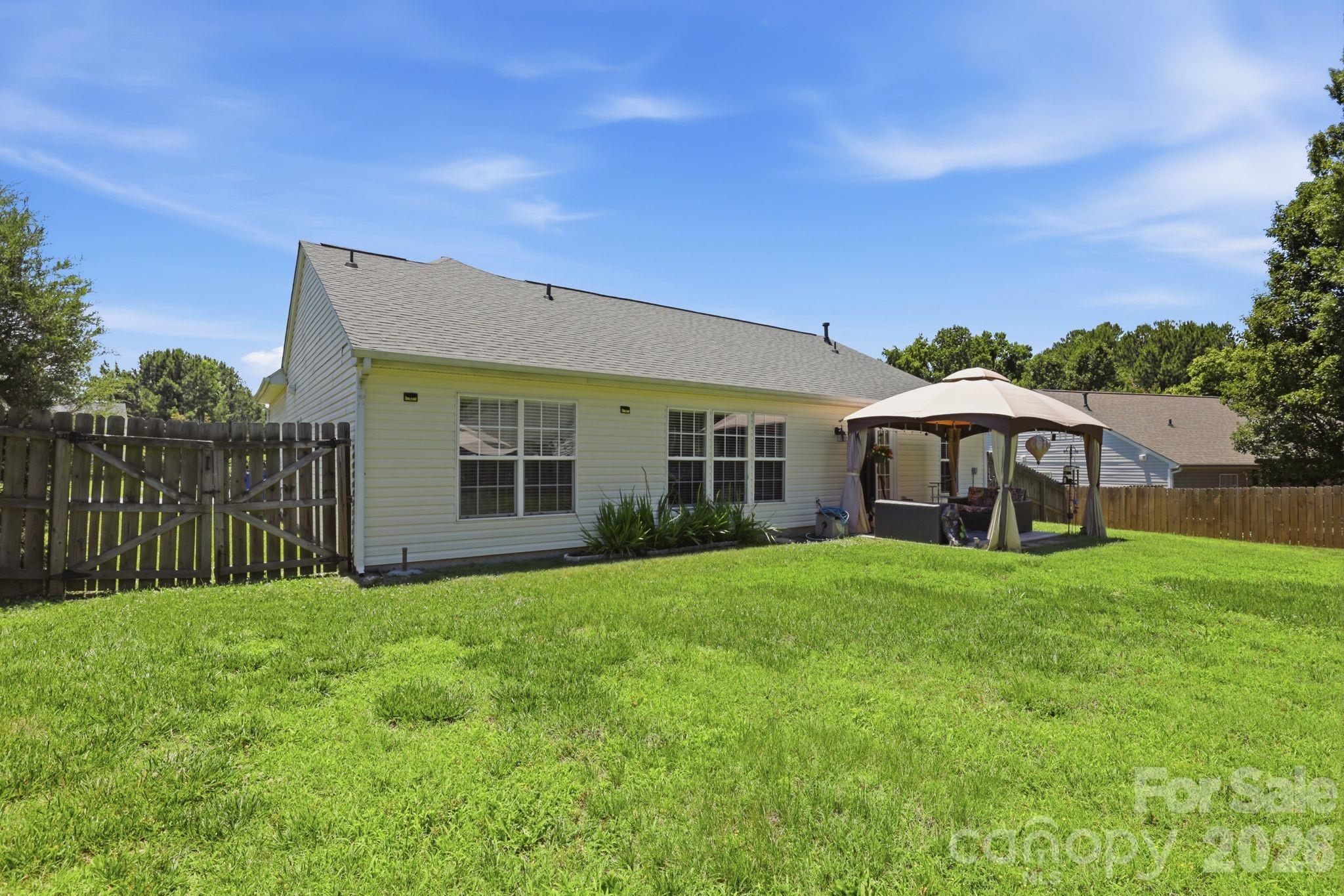 144 Golden Valley Drive — Mooresville