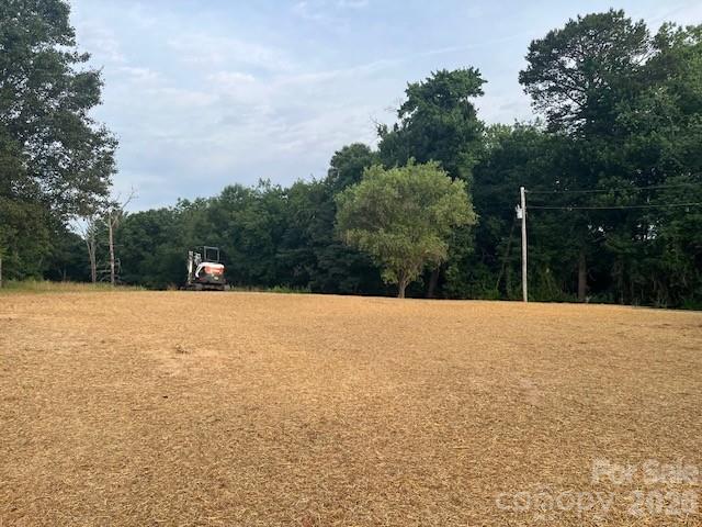 204 A L Fox Road — Taylorsville