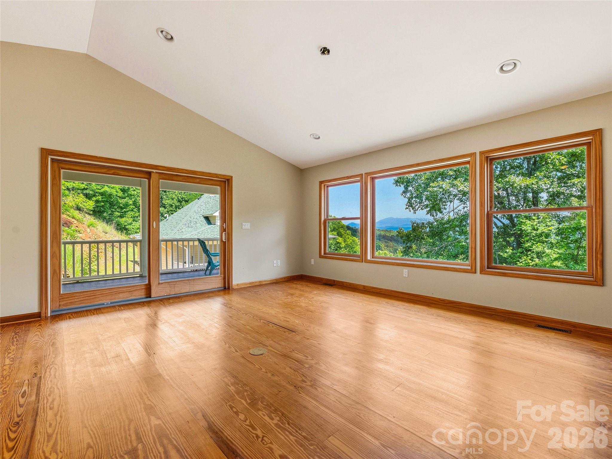1856 Lickskillet Road — Burnsville
