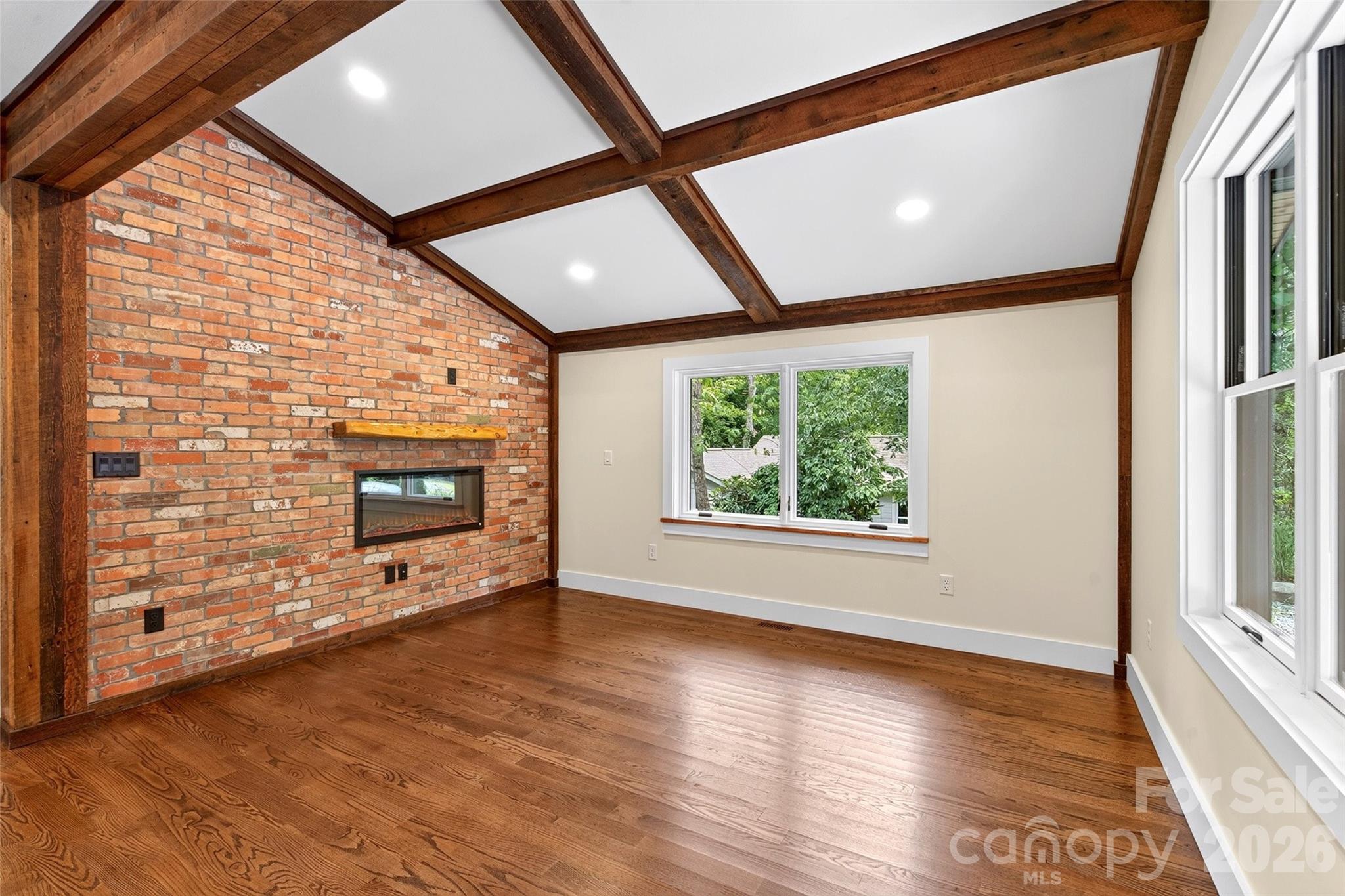 78 Tupper Road — Black Mountain