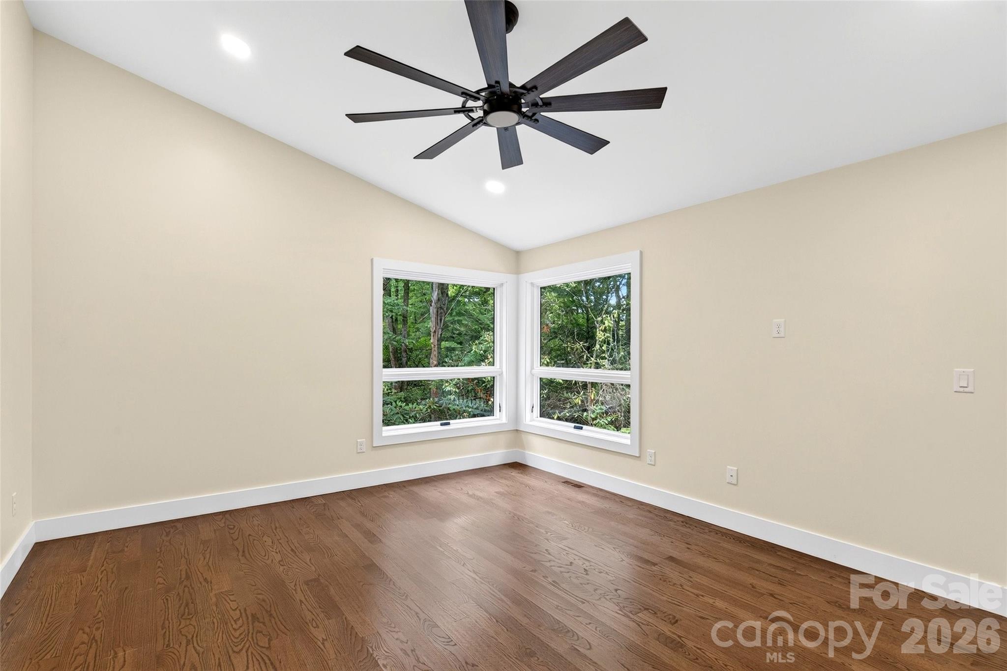78 Tupper Road — Black Mountain