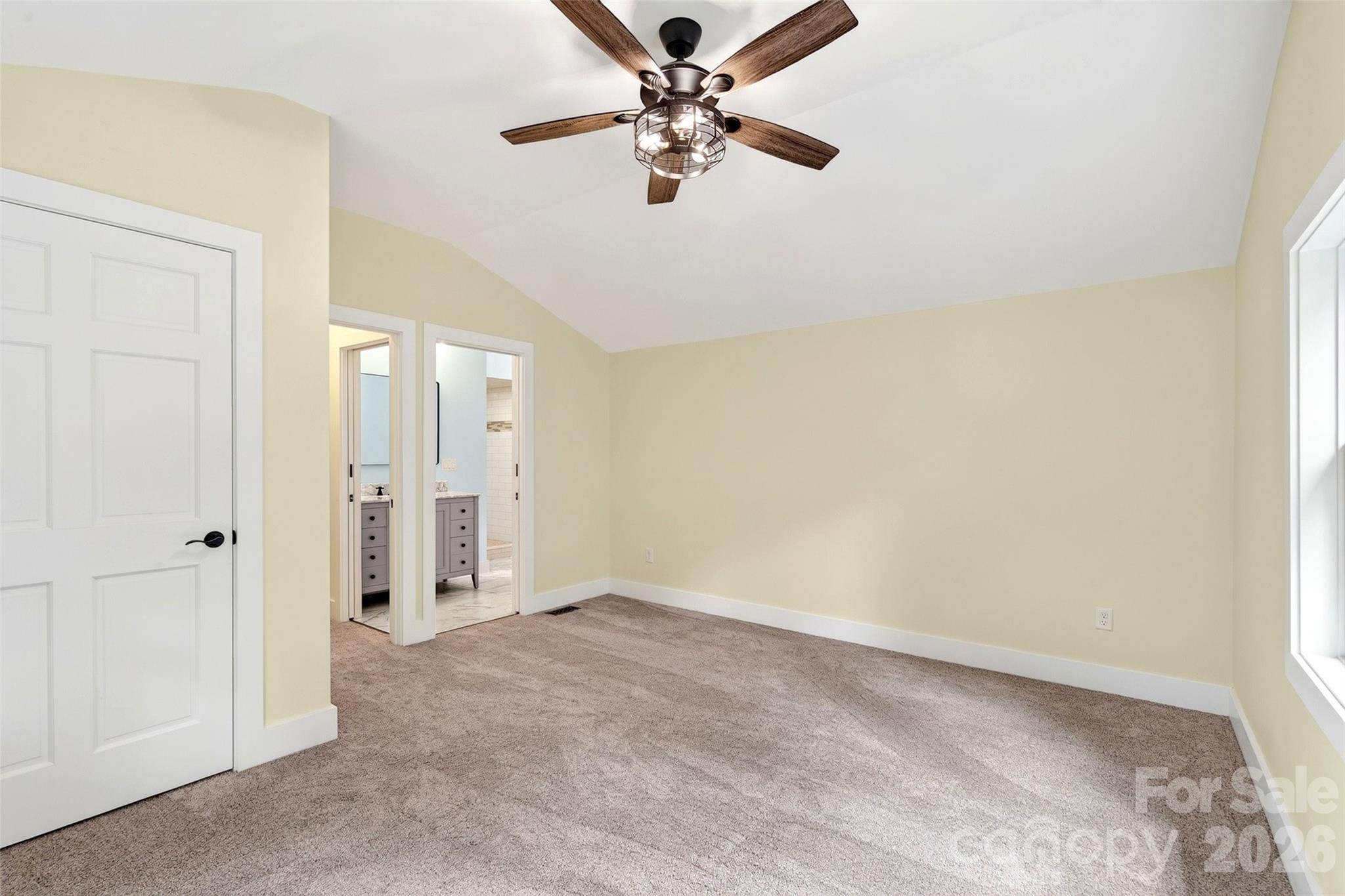 78 Tupper Road — Black Mountain