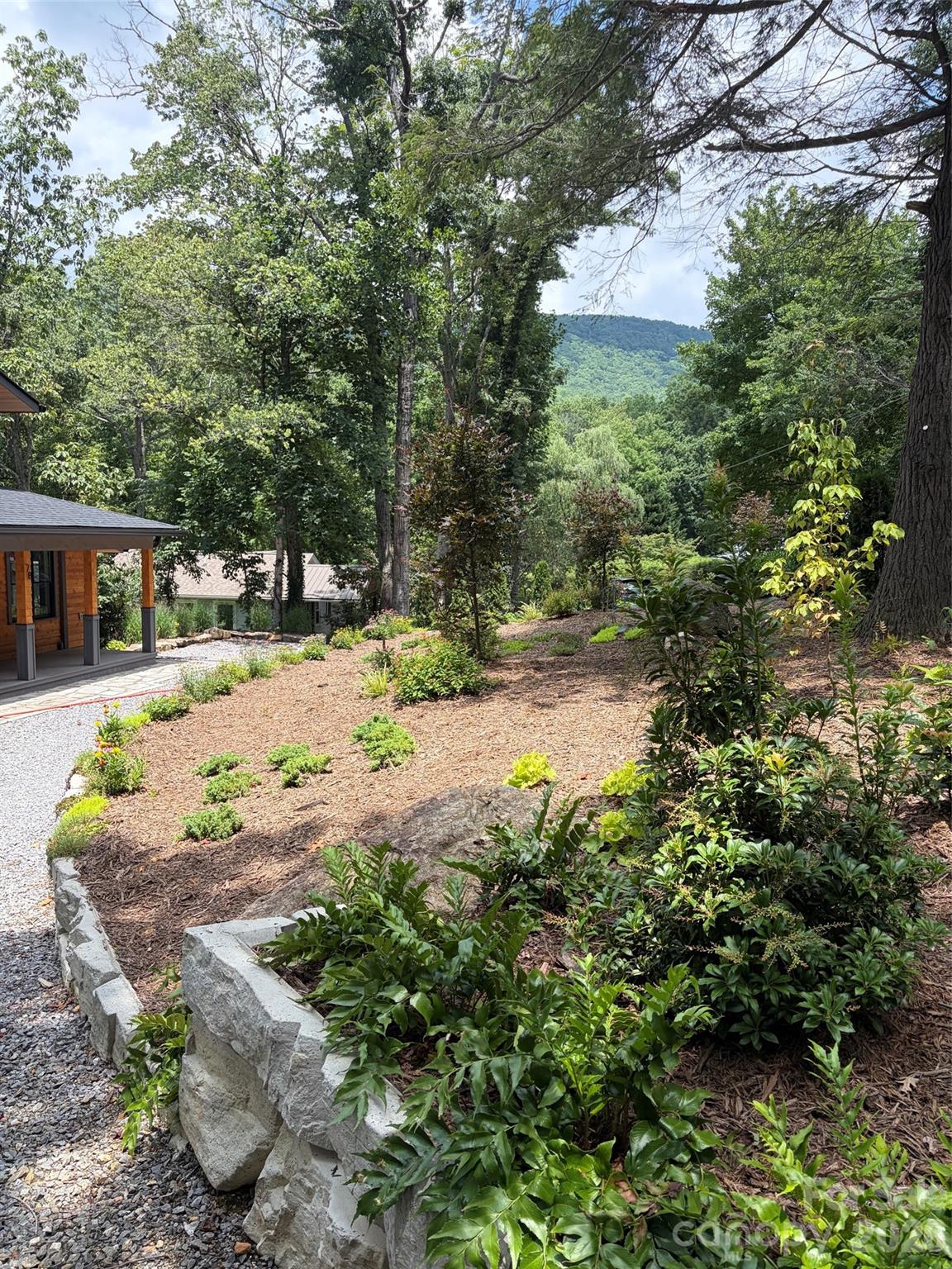 78 Tupper Road — Black Mountain