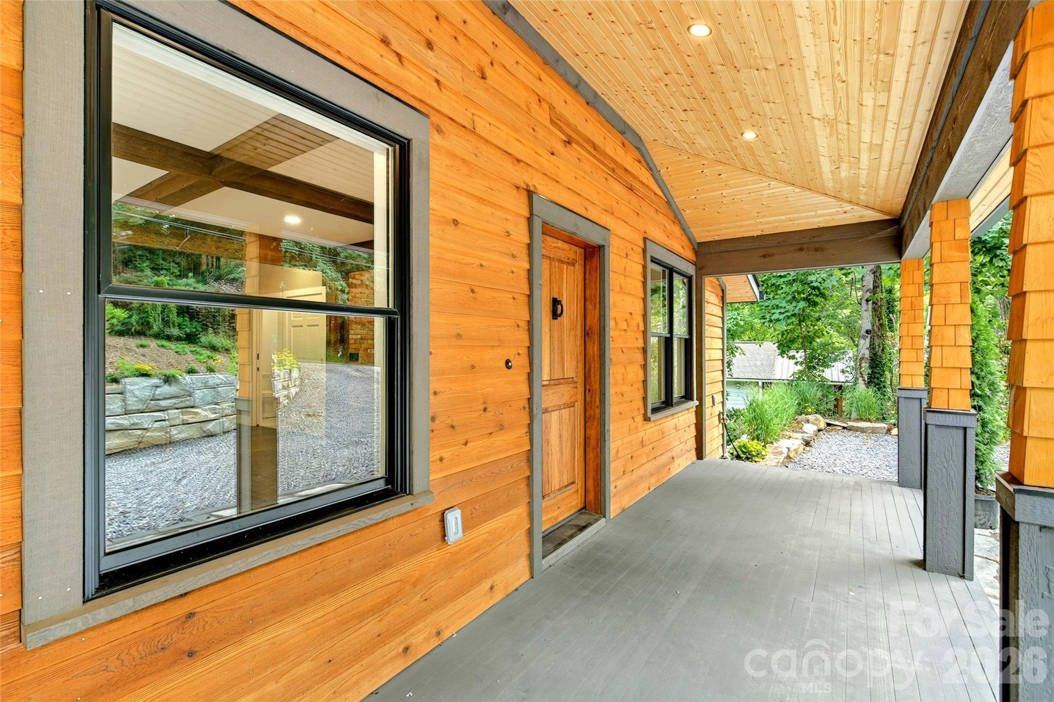 78 Tupper Road — Black Mountain