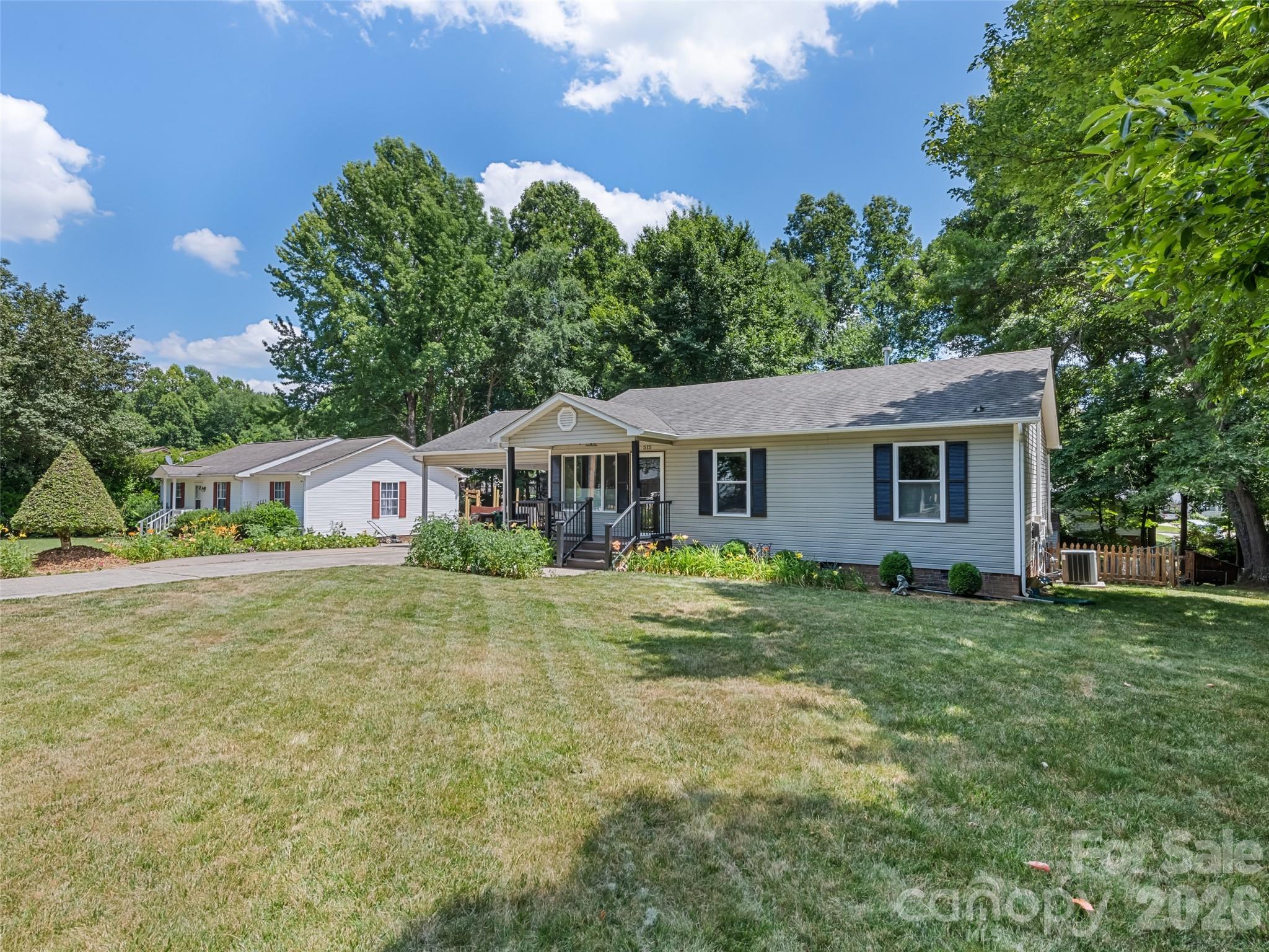 515 Westover Drive — High Point