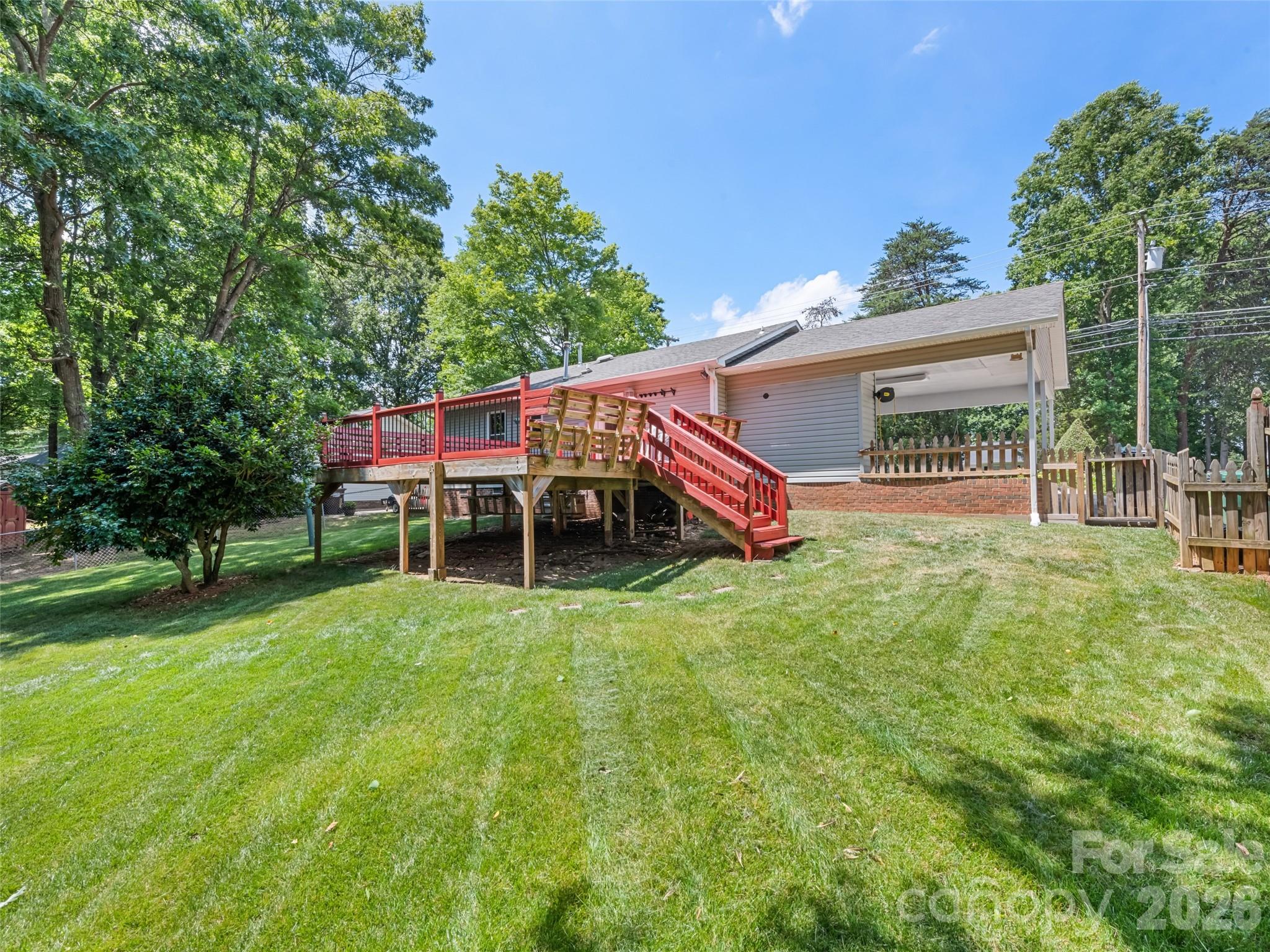 515 Westover Drive — High Point