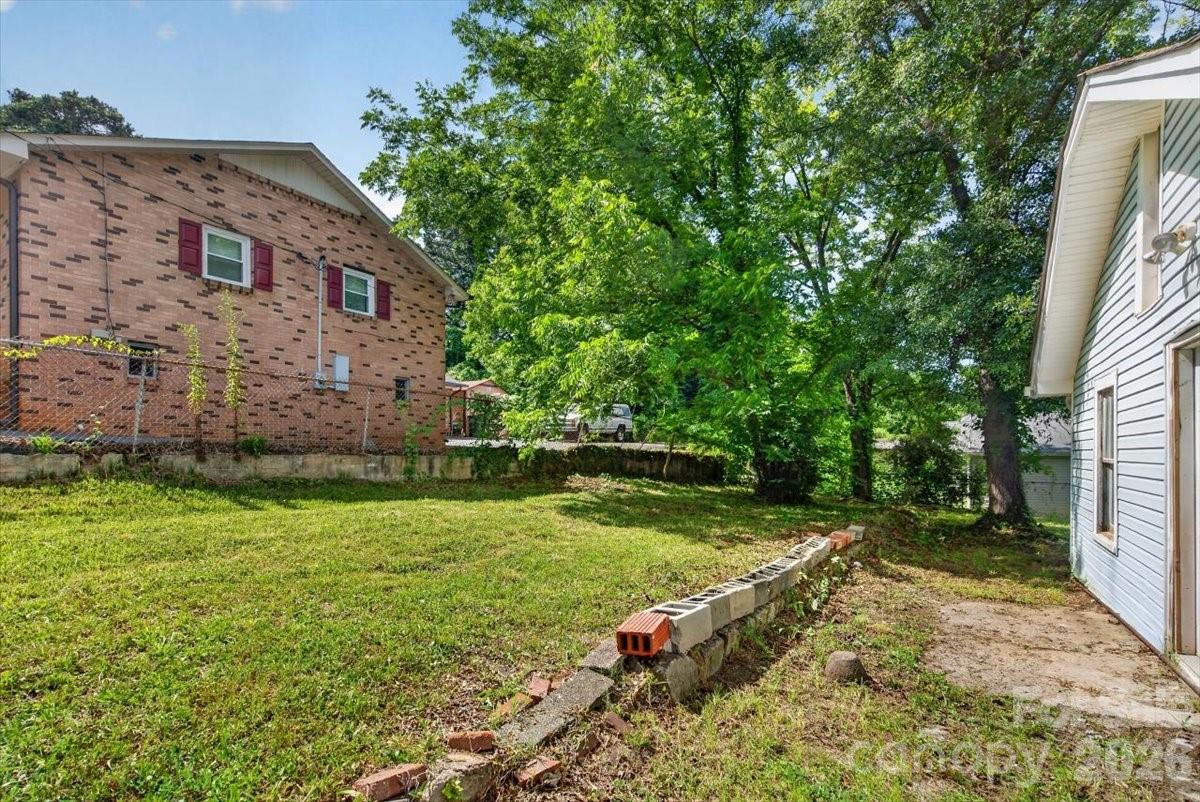 401 Pryor Street — Gastonia