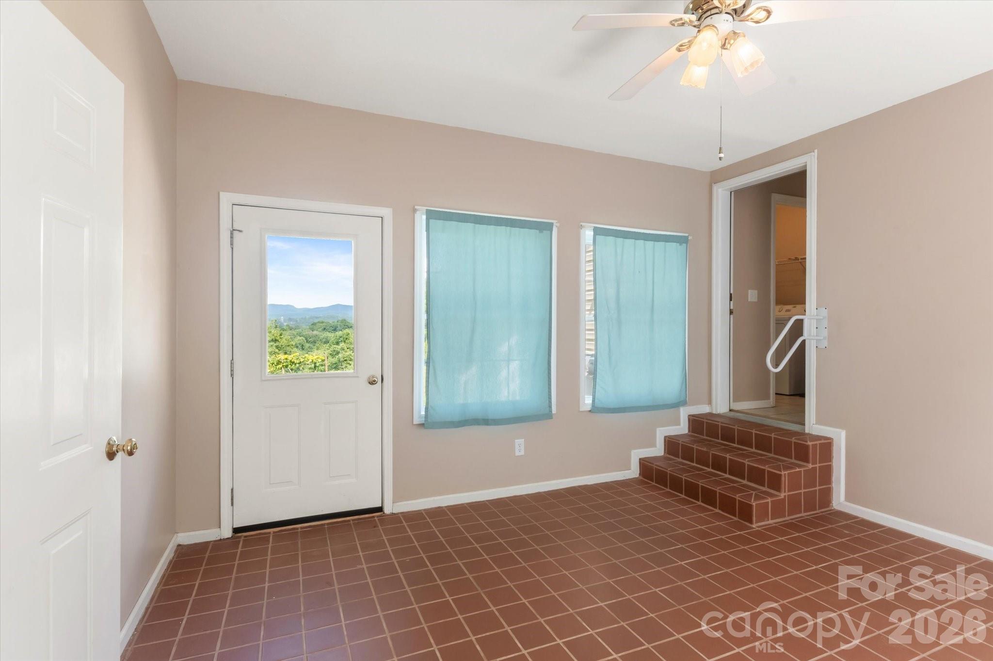 293 Sun Meadow Lane — Pisgah Forest