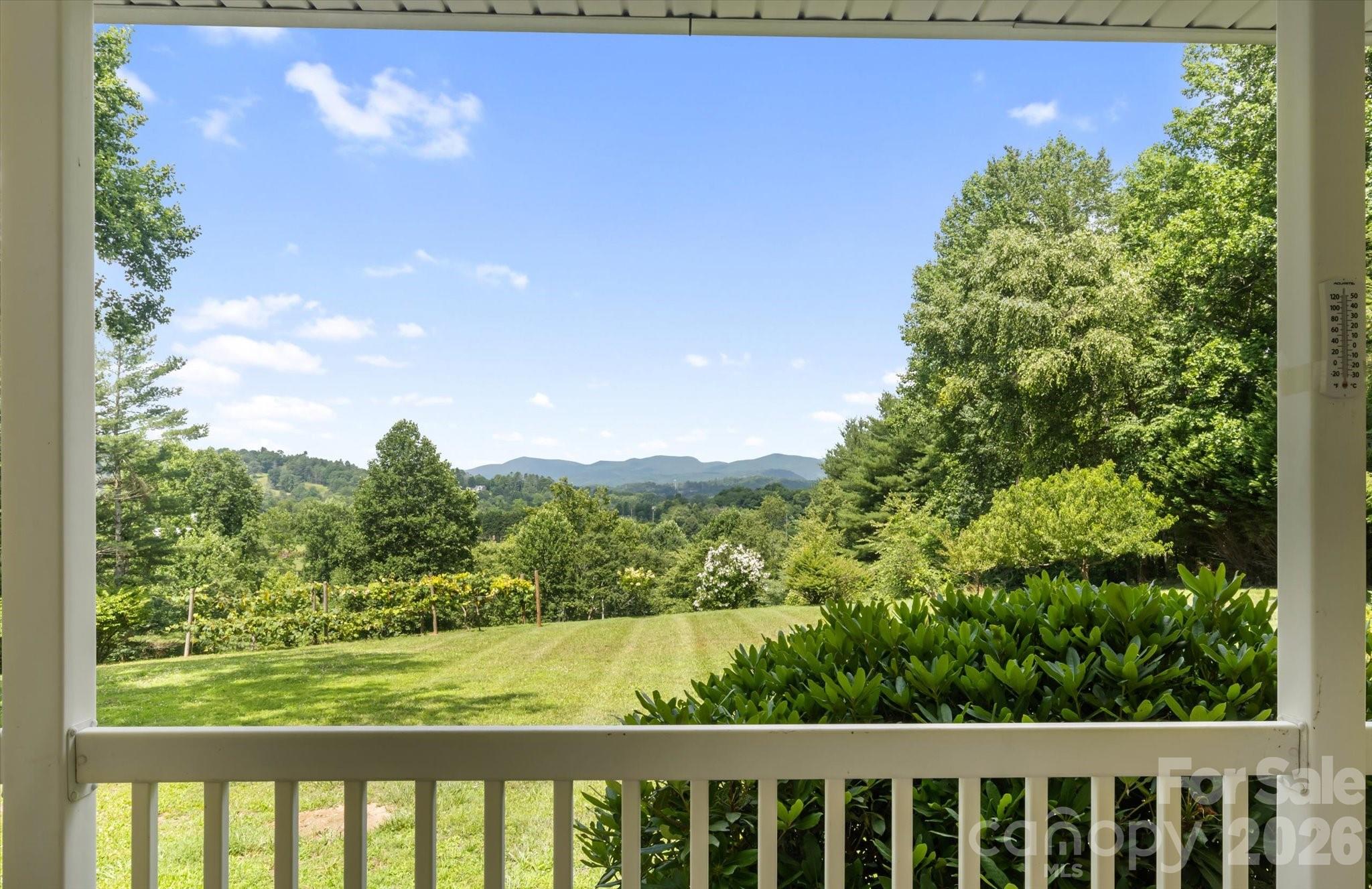 293 Sun Meadow Lane — Pisgah Forest