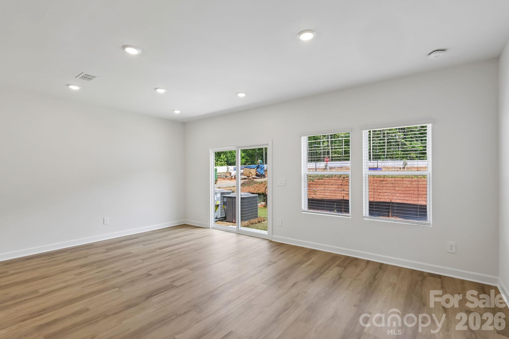 1135 Rosetta Drive — Spencer