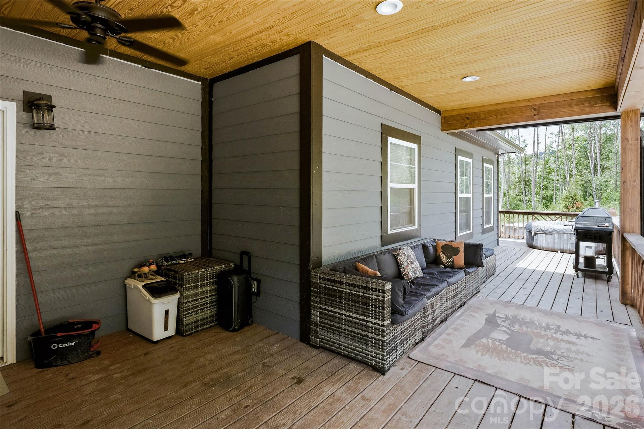 301 McGinnis Drive — Old Fort
