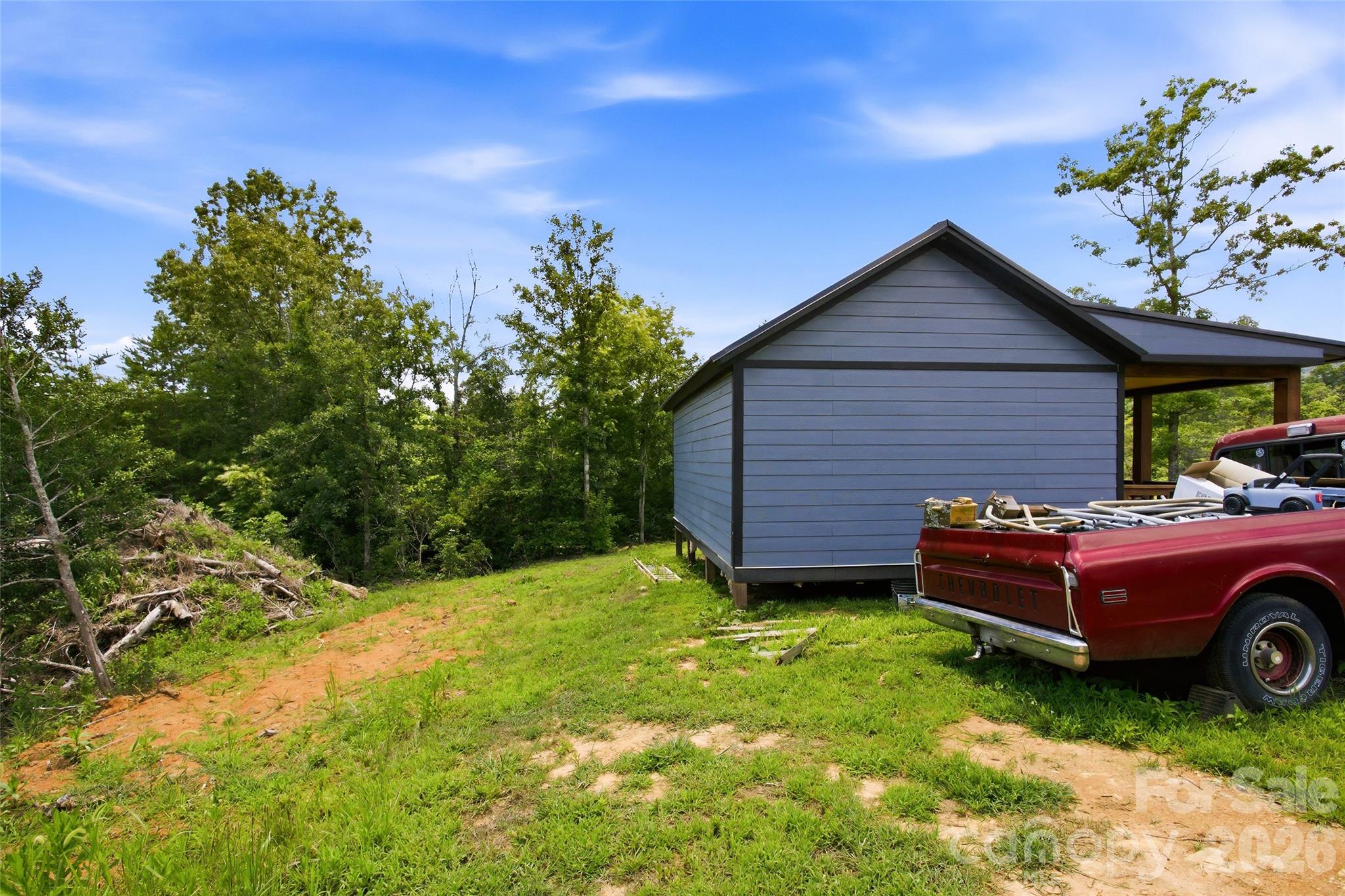 301 McGinnis Drive — Old Fort