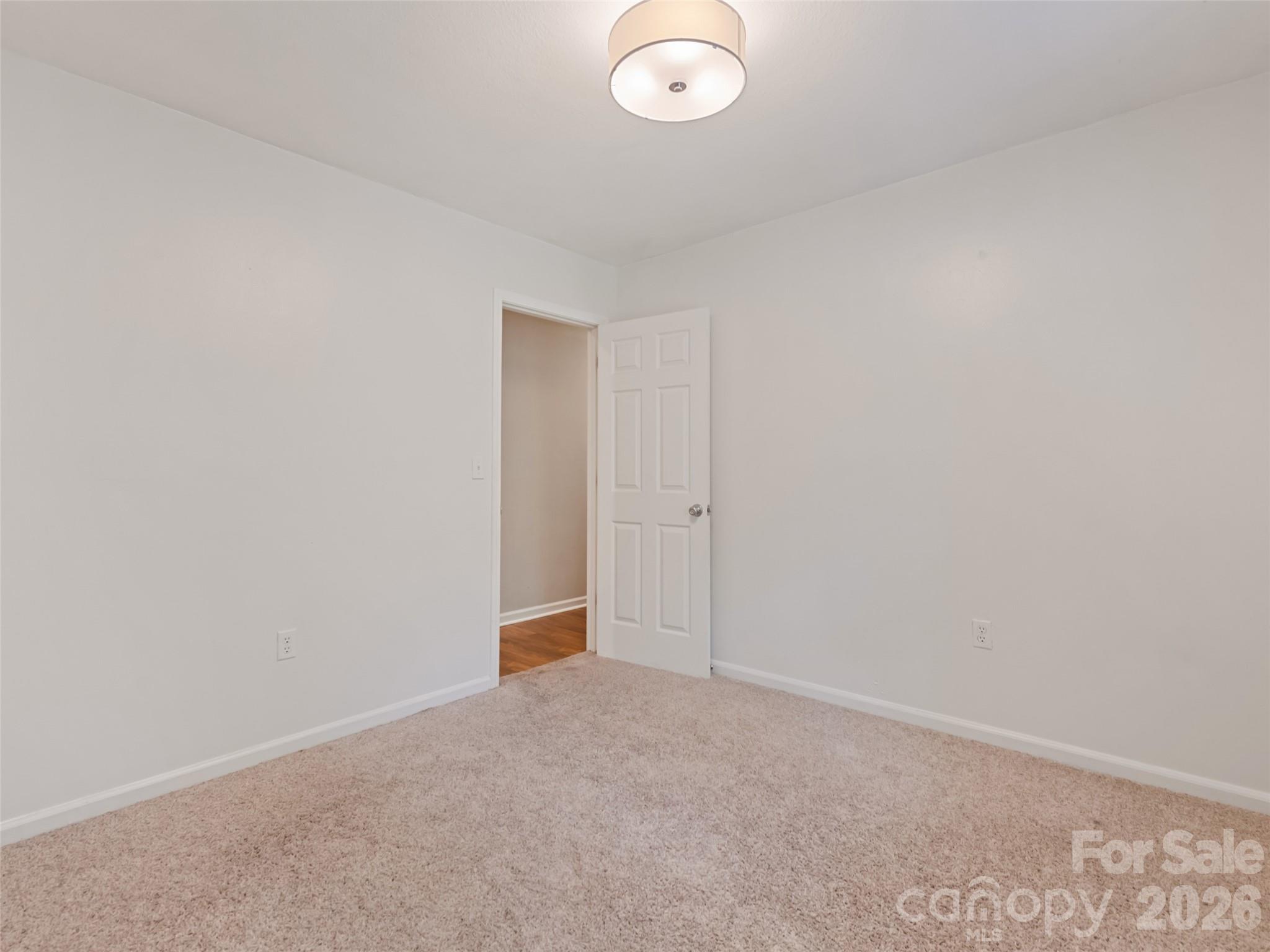 18 Bran Rick Lane — Arden