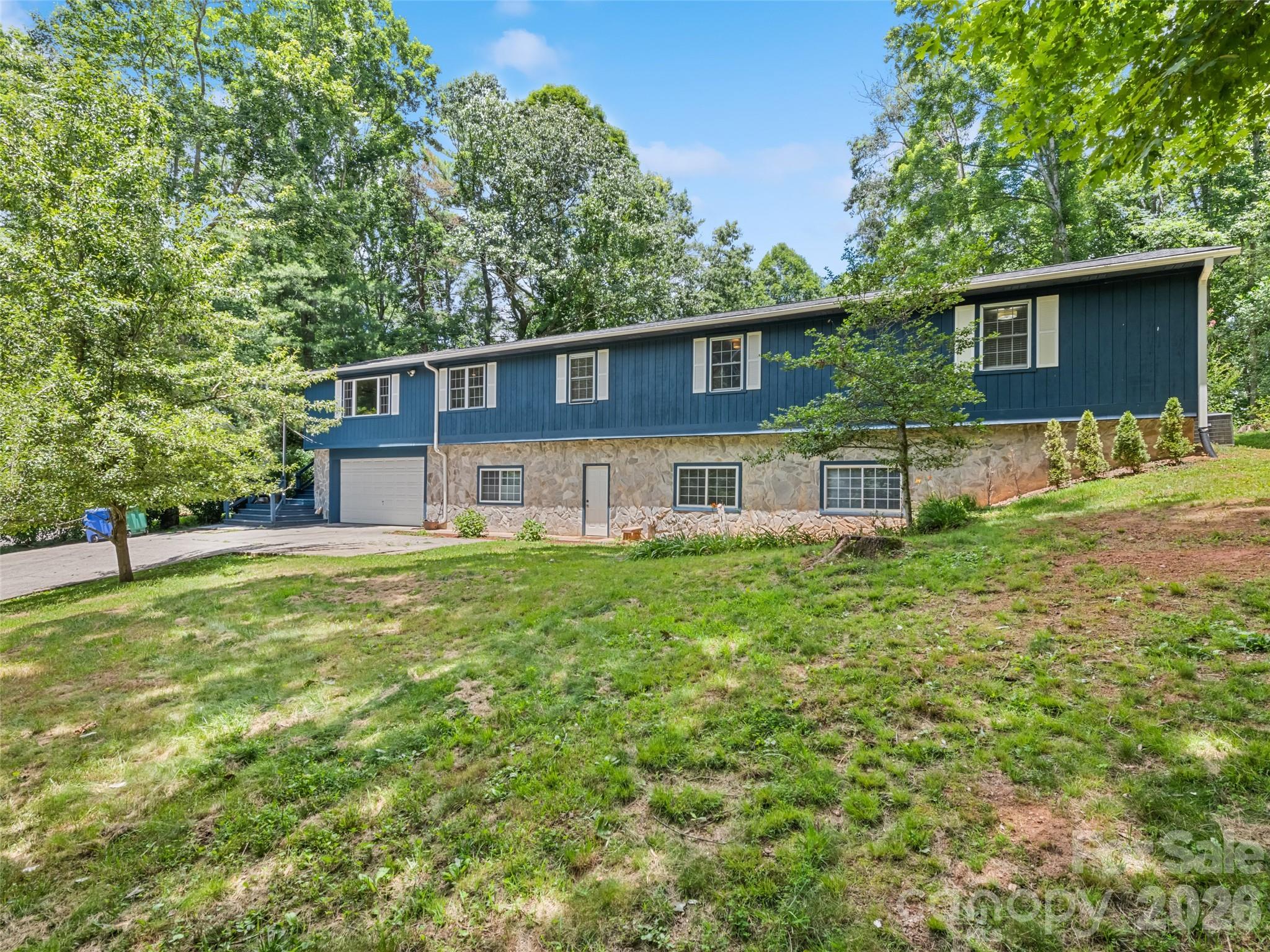 18 Bran Rick Lane — Arden