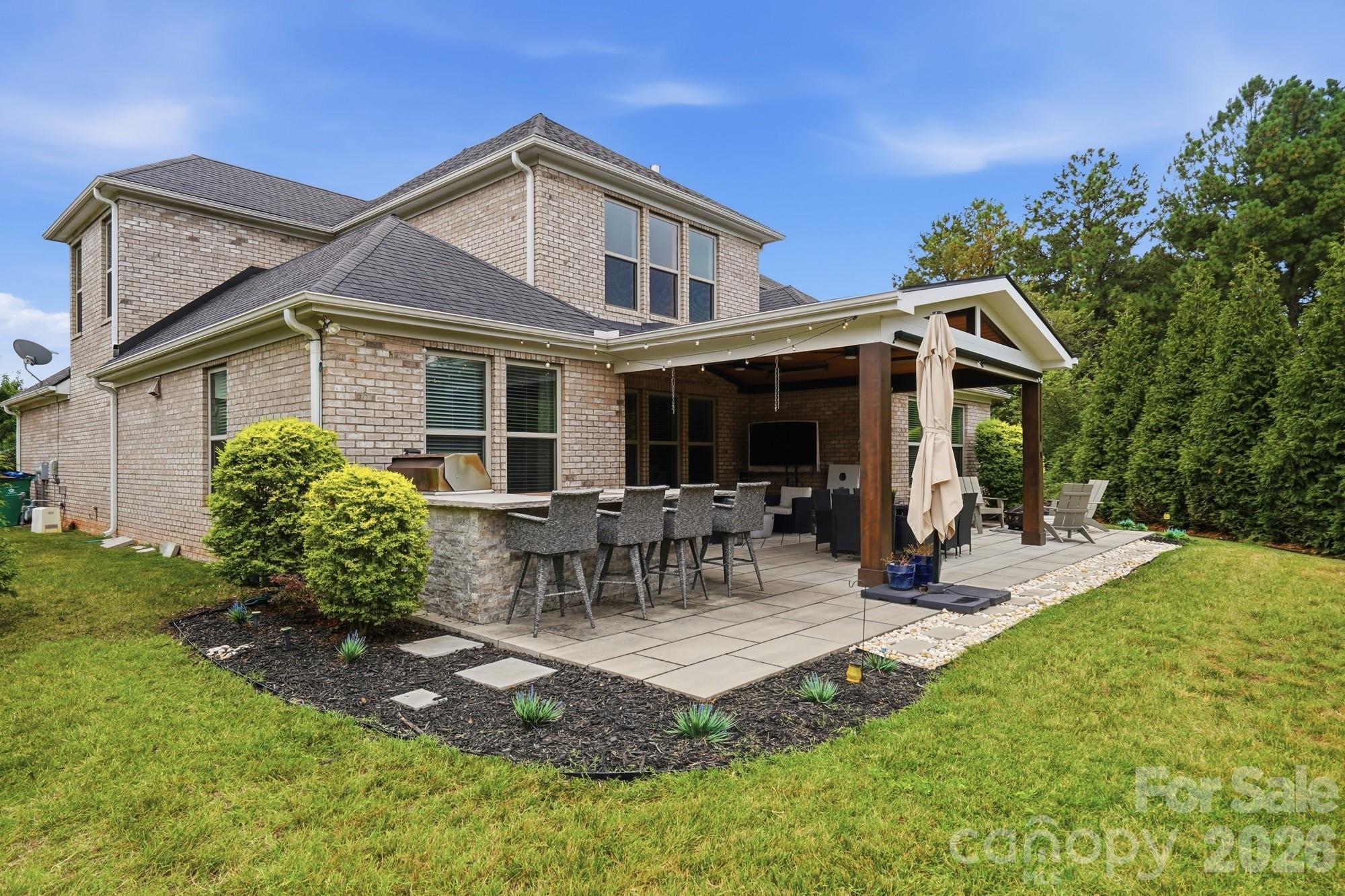 7437 Basie Park Court — Charlotte