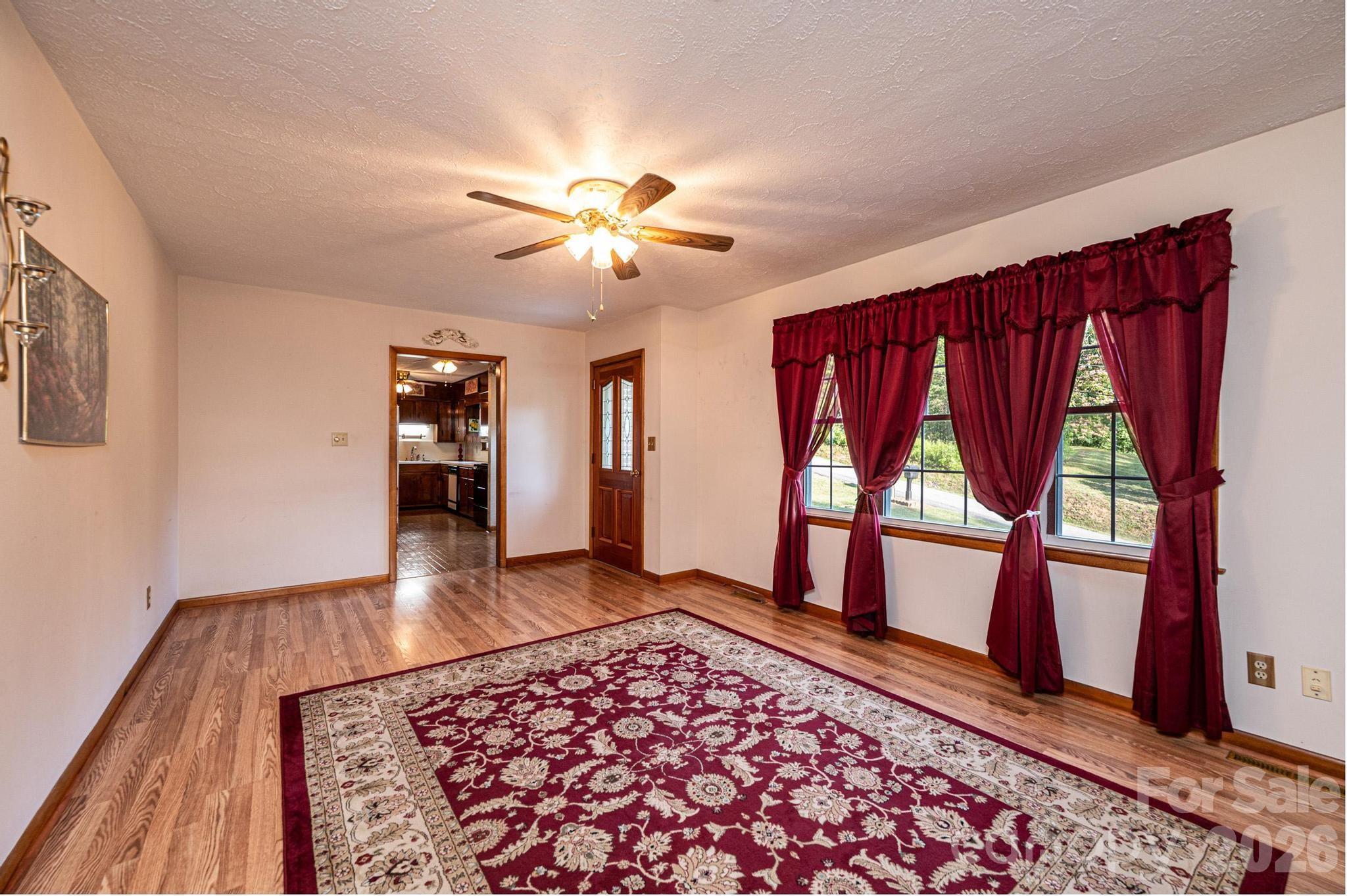 119 Foothill Drive — Lenoir