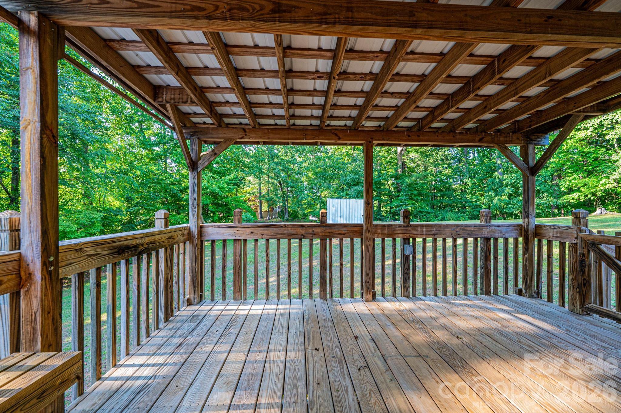 119 Foothill Drive — Lenoir