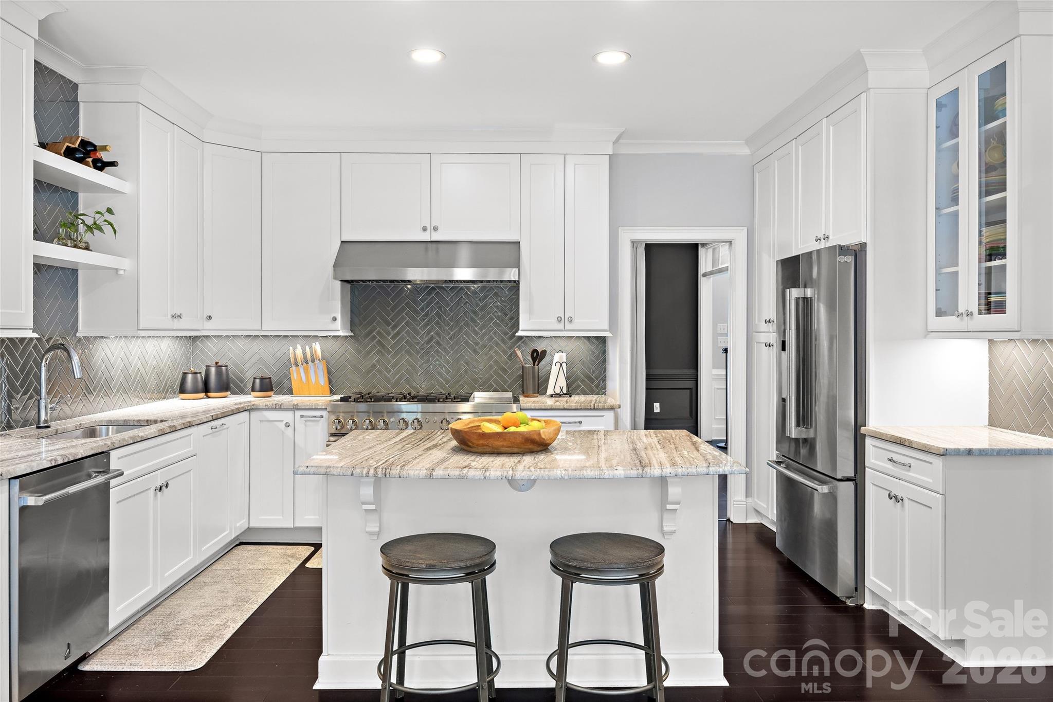 4533 Noras Path Road — Charlotte