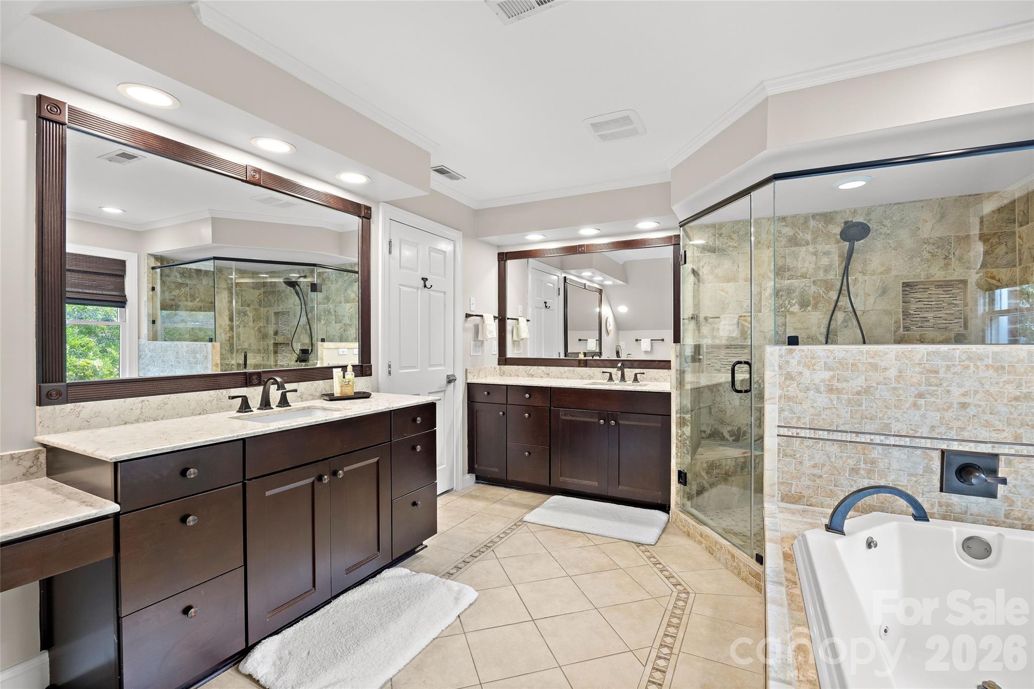 4533 Noras Path Road — Charlotte