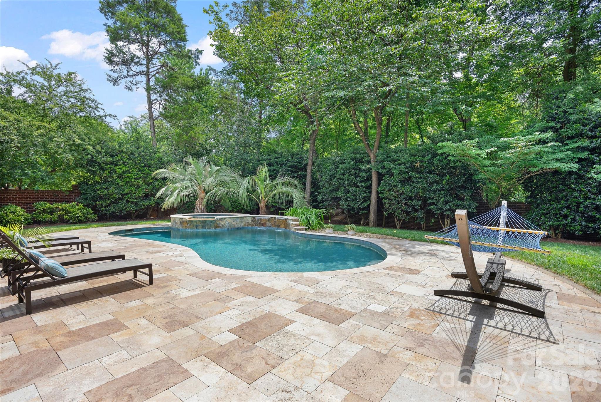 4533 Noras Path Road — Charlotte
