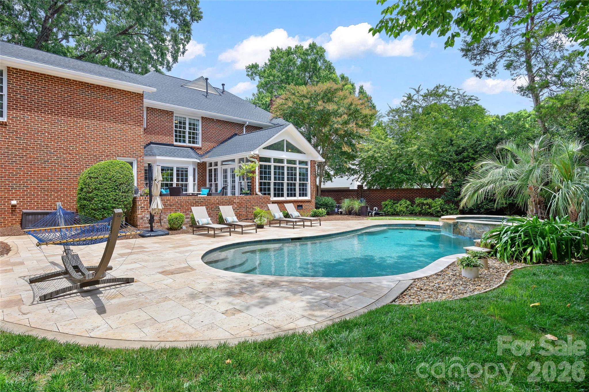 4533 Noras Path Road — Charlotte