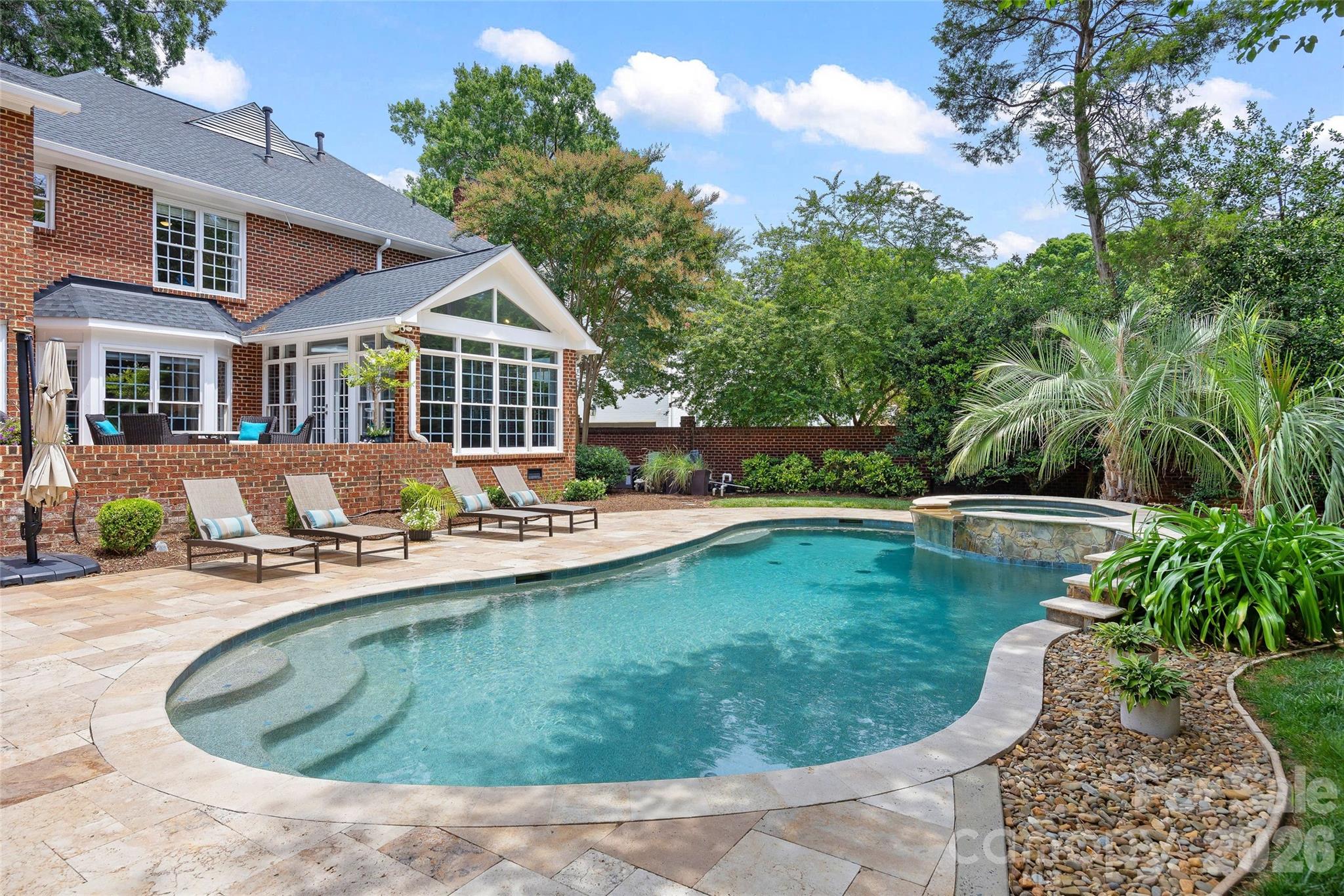 4533 Noras Path Road — Charlotte