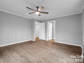 118 Tallyhoe Street — Forest City