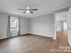 118 Tallyhoe Street — Forest City